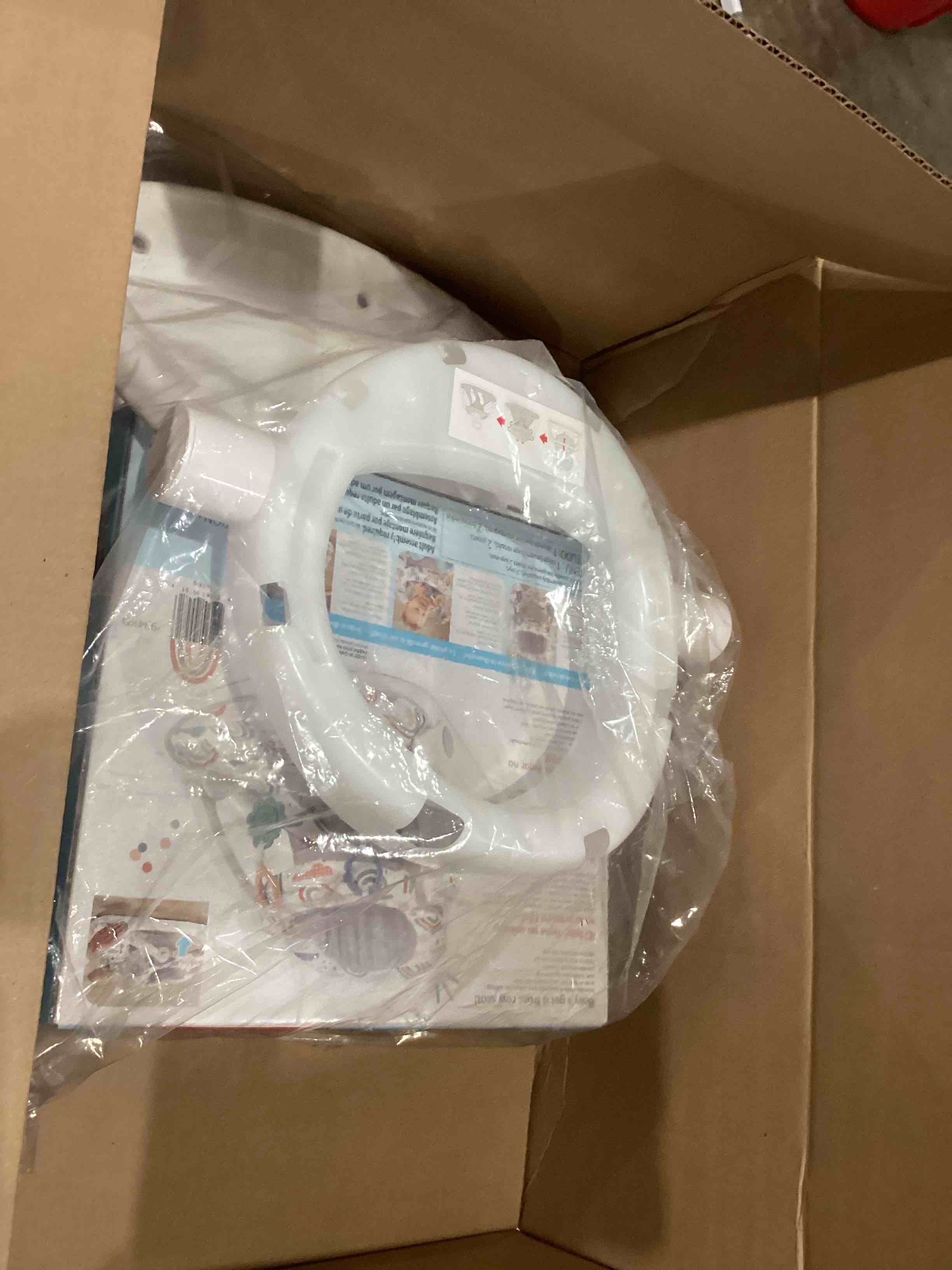 https://s3.amazonaws.com/lotting-images-prod/bidfta/TEA1639338_1752518661439.jpeg