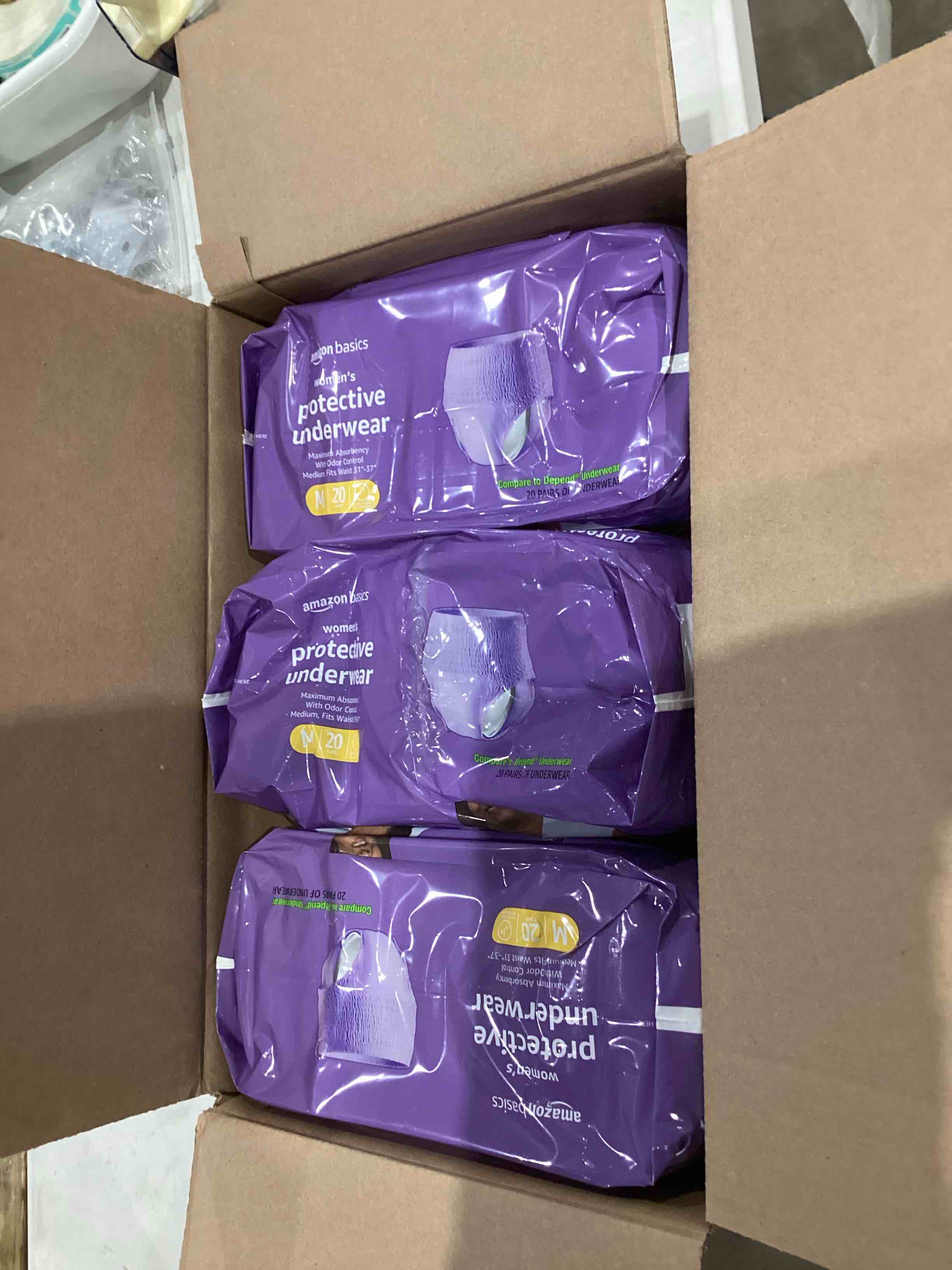 https://s3.amazonaws.com/lotting-images-prod/bidfta/TEA1639427_1752758967657.jpeg