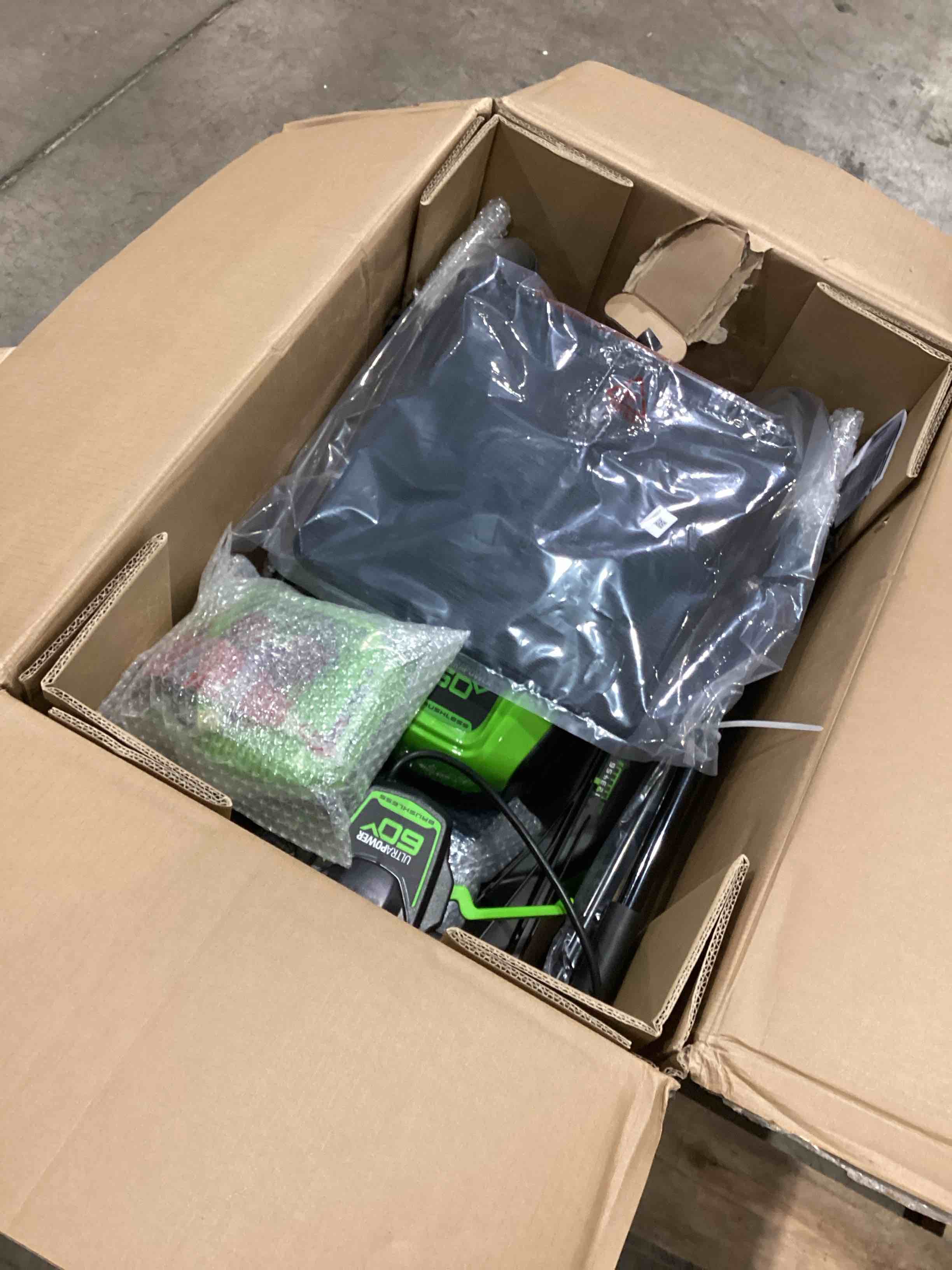 https://s3.amazonaws.com/lotting-images-prod/bidfta/TEA1639541_1752858016736.jpeg