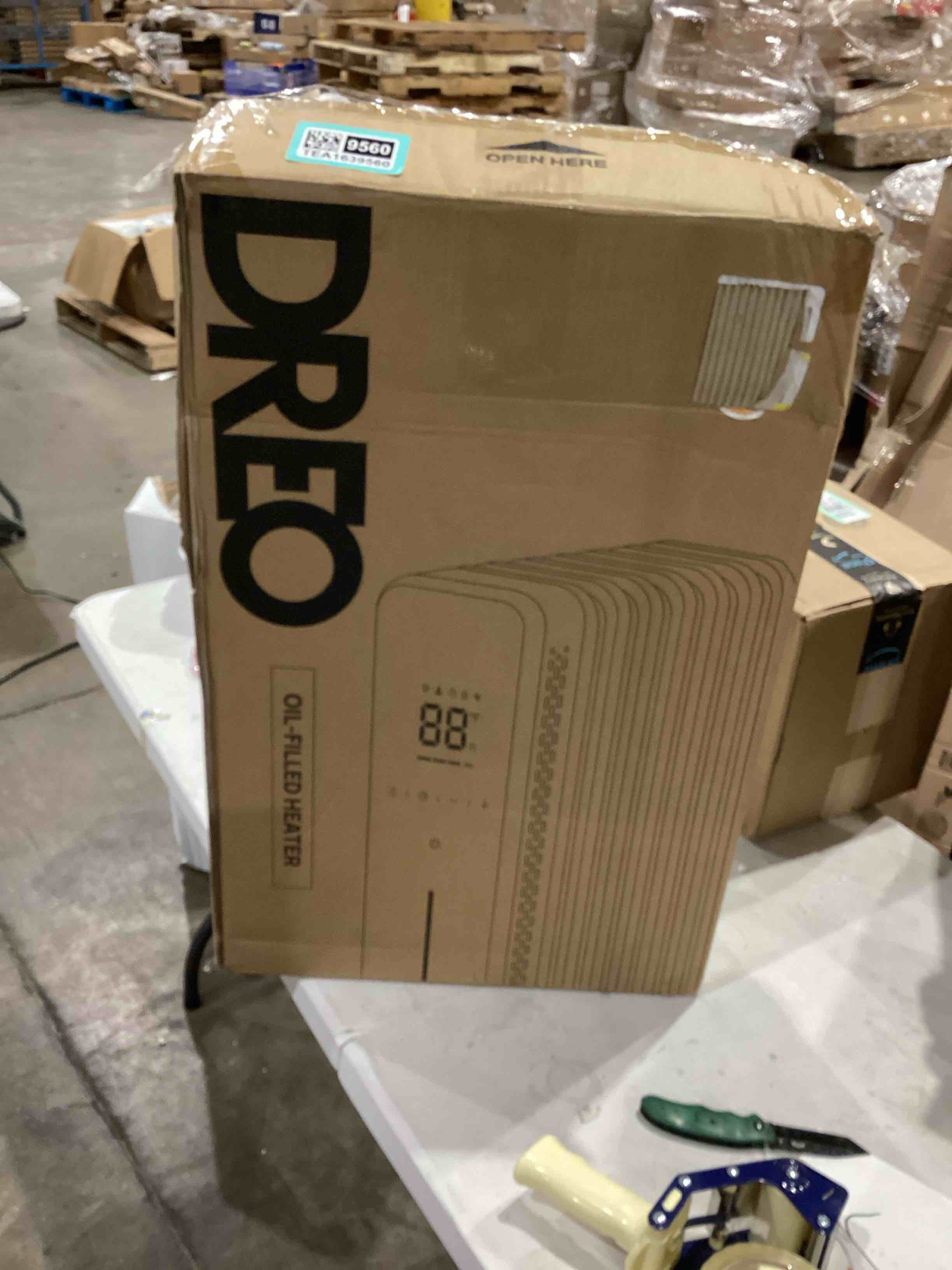 https://s3.amazonaws.com/lotting-images-prod/bidfta/TEA1639560_1752865261344.jpeg