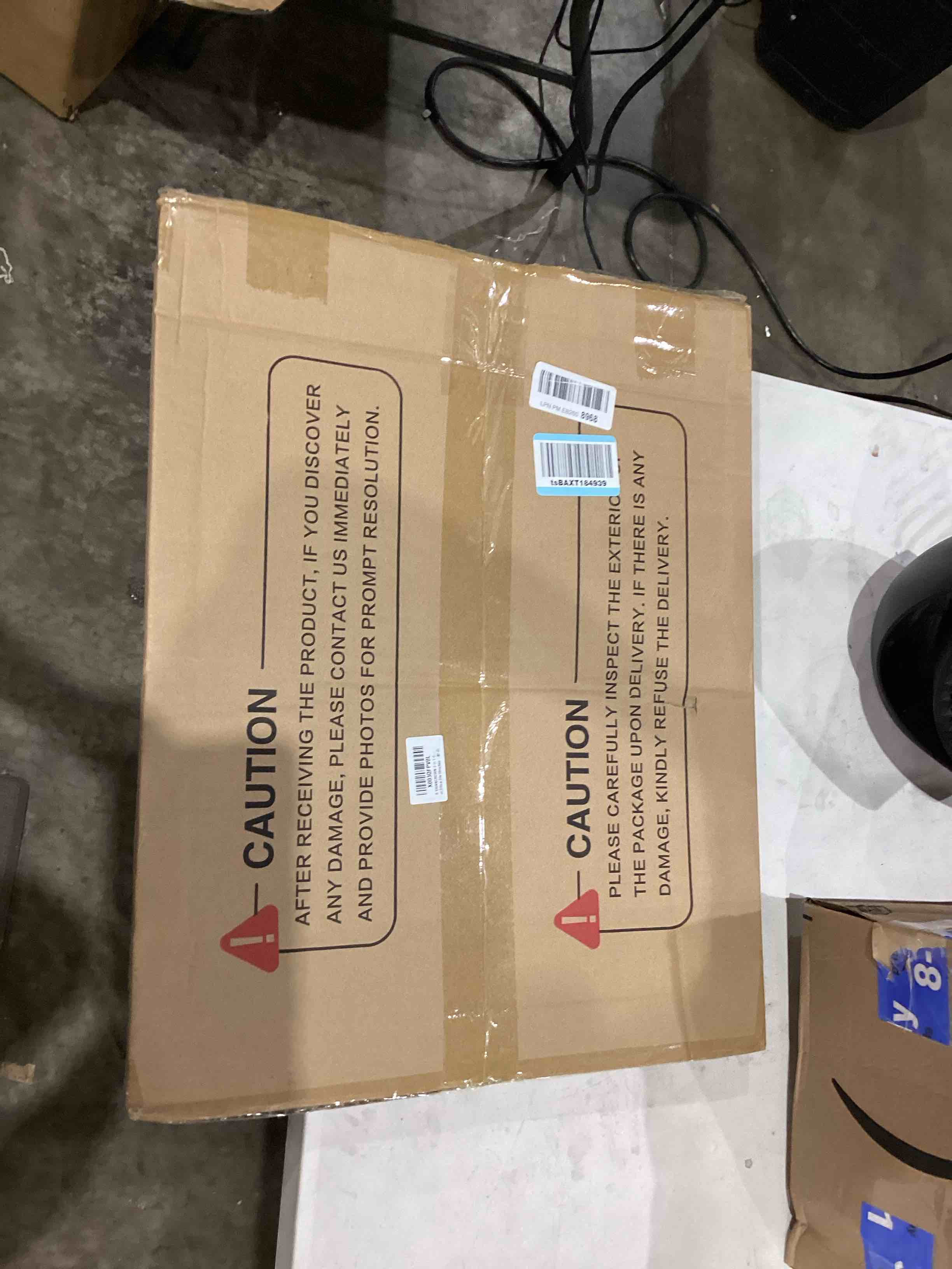 https://s3.amazonaws.com/lotting-images-prod/bidfta/TEA1639594_1753106840912.jpeg