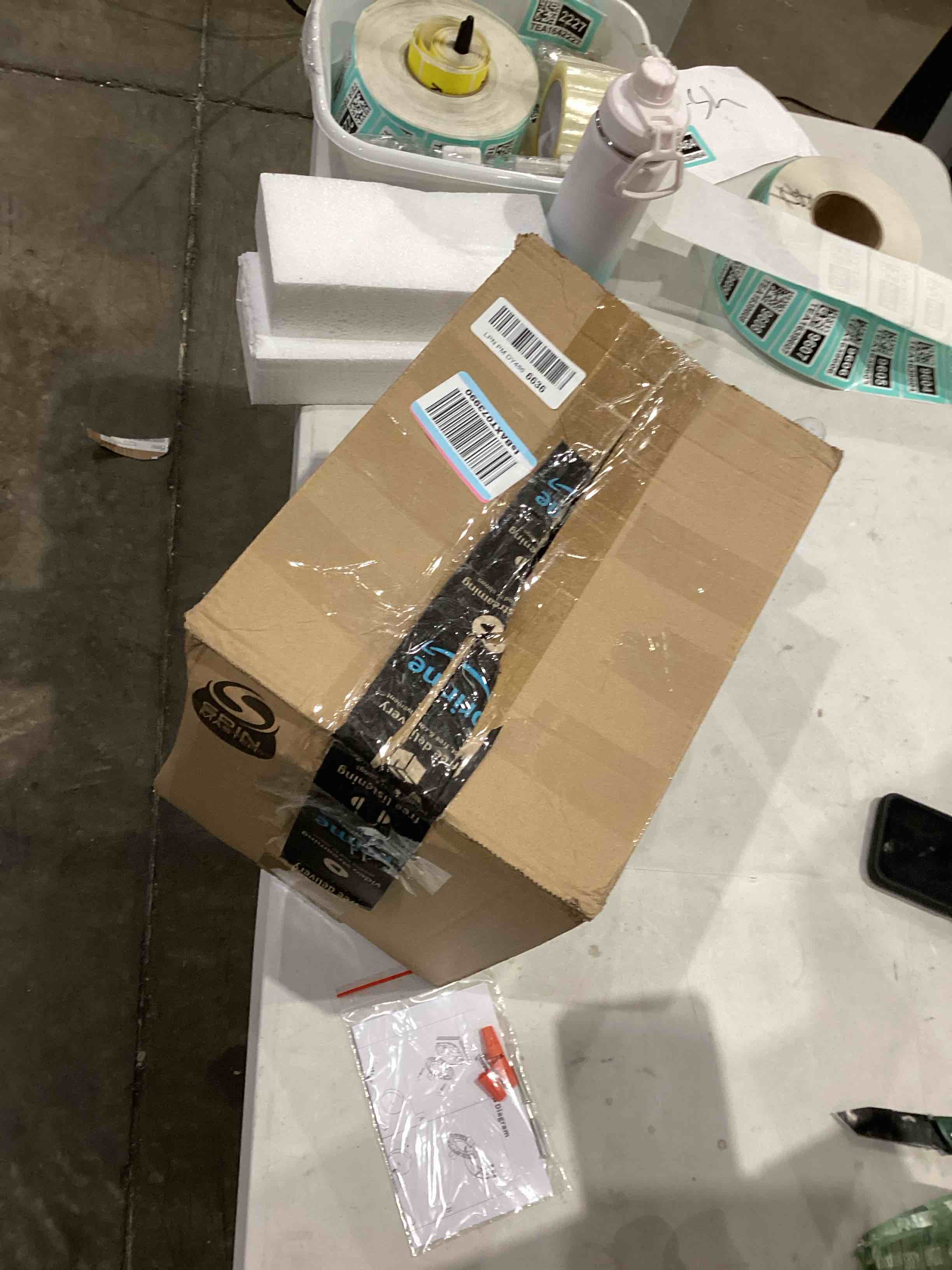 https://s3.amazonaws.com/lotting-images-prod/bidfta/TEA1639597_1753107763705.jpeg