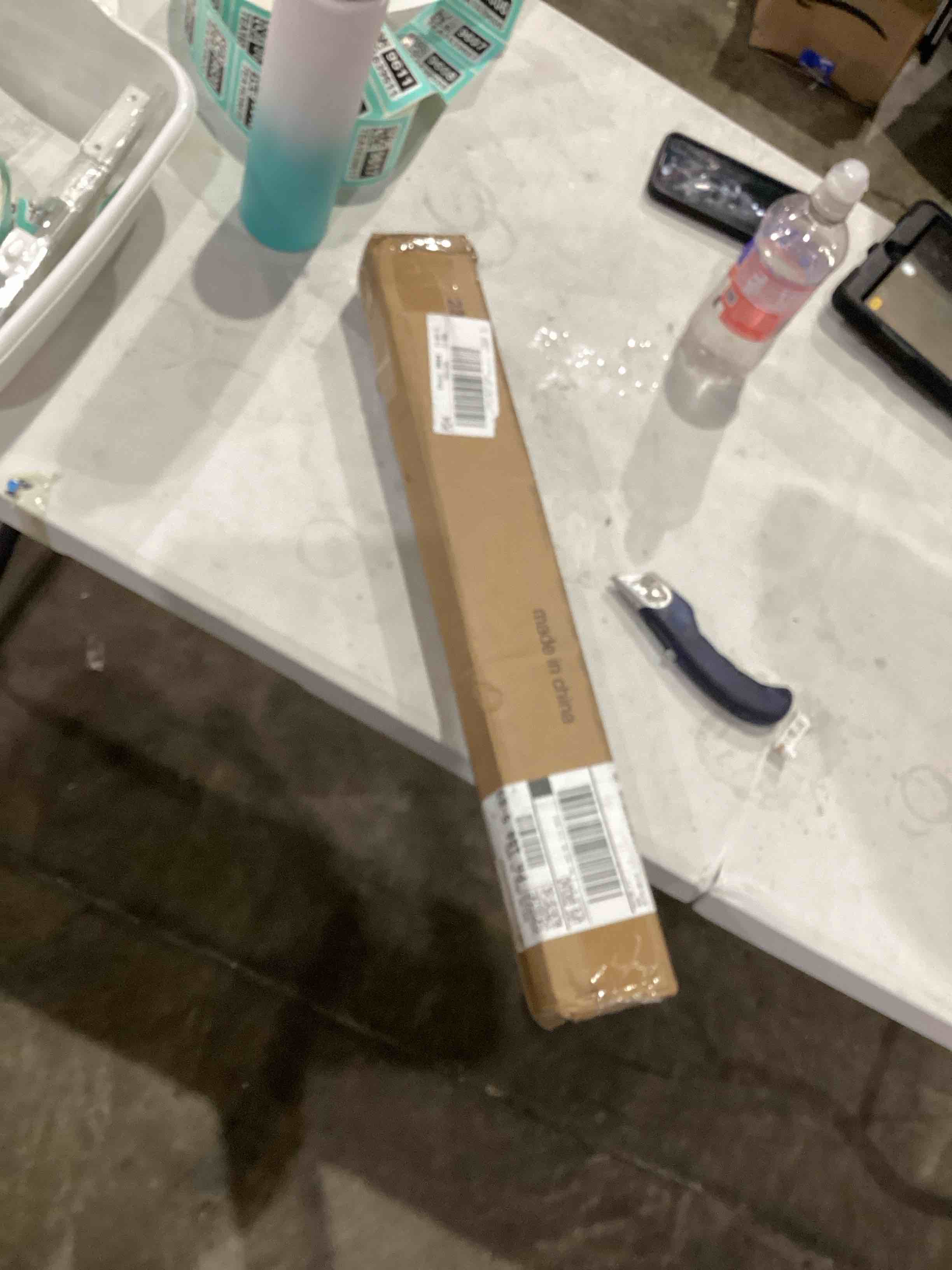 https://s3.amazonaws.com/lotting-images-prod/bidfta/TEA1639603_1753109003279.jpeg