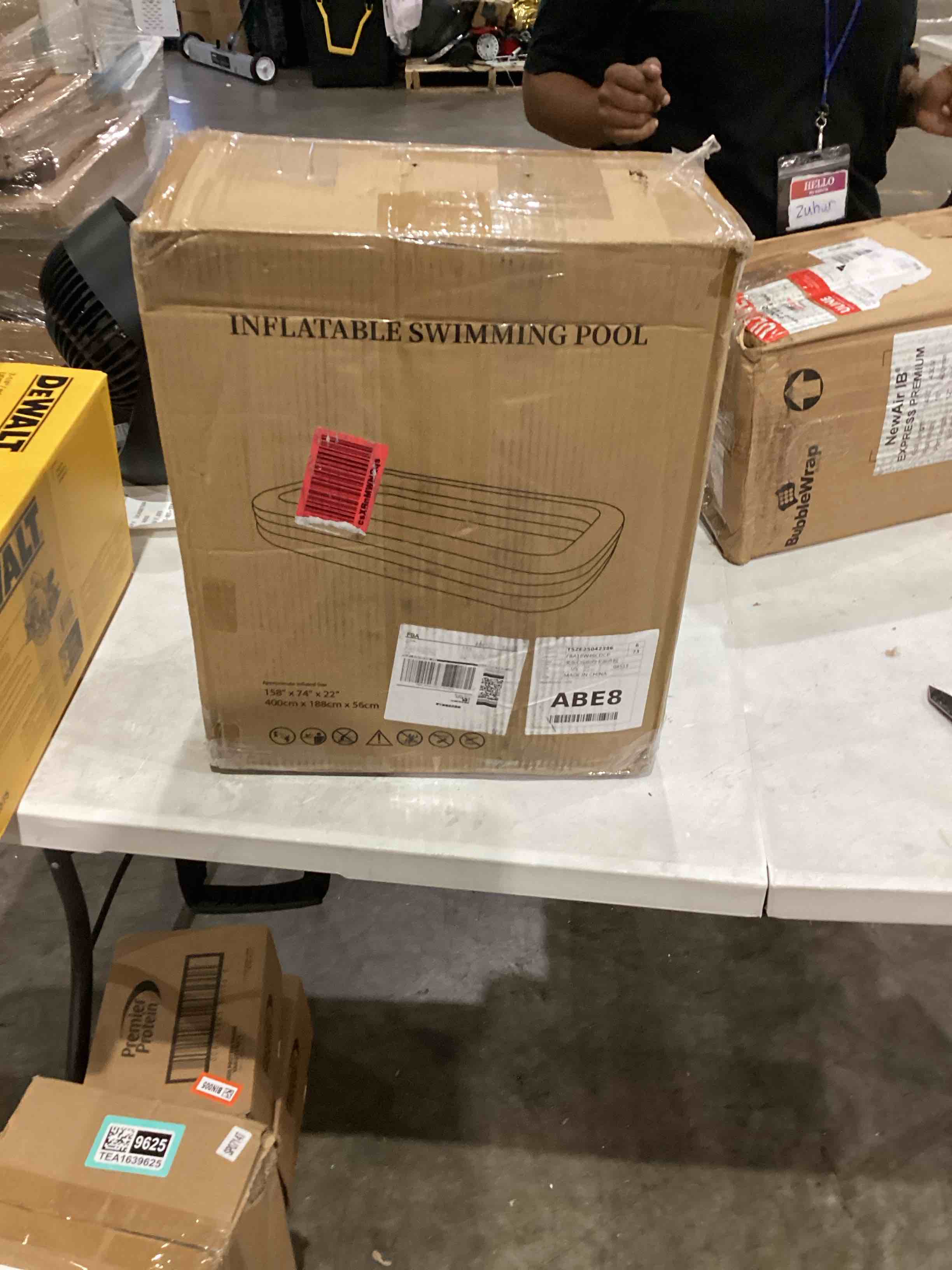 https://s3.amazonaws.com/lotting-images-prod/bidfta/TEA1639643_1753117542778.jpeg