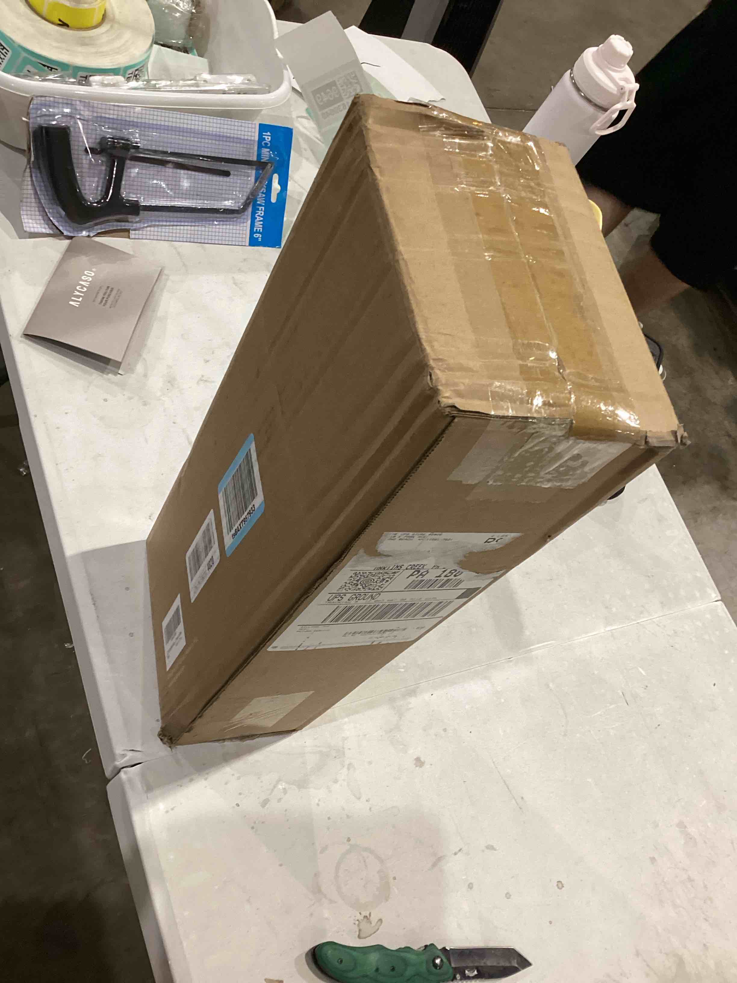 https://s3.amazonaws.com/lotting-images-prod/bidfta/TEA1639649_1753119436860.jpeg
