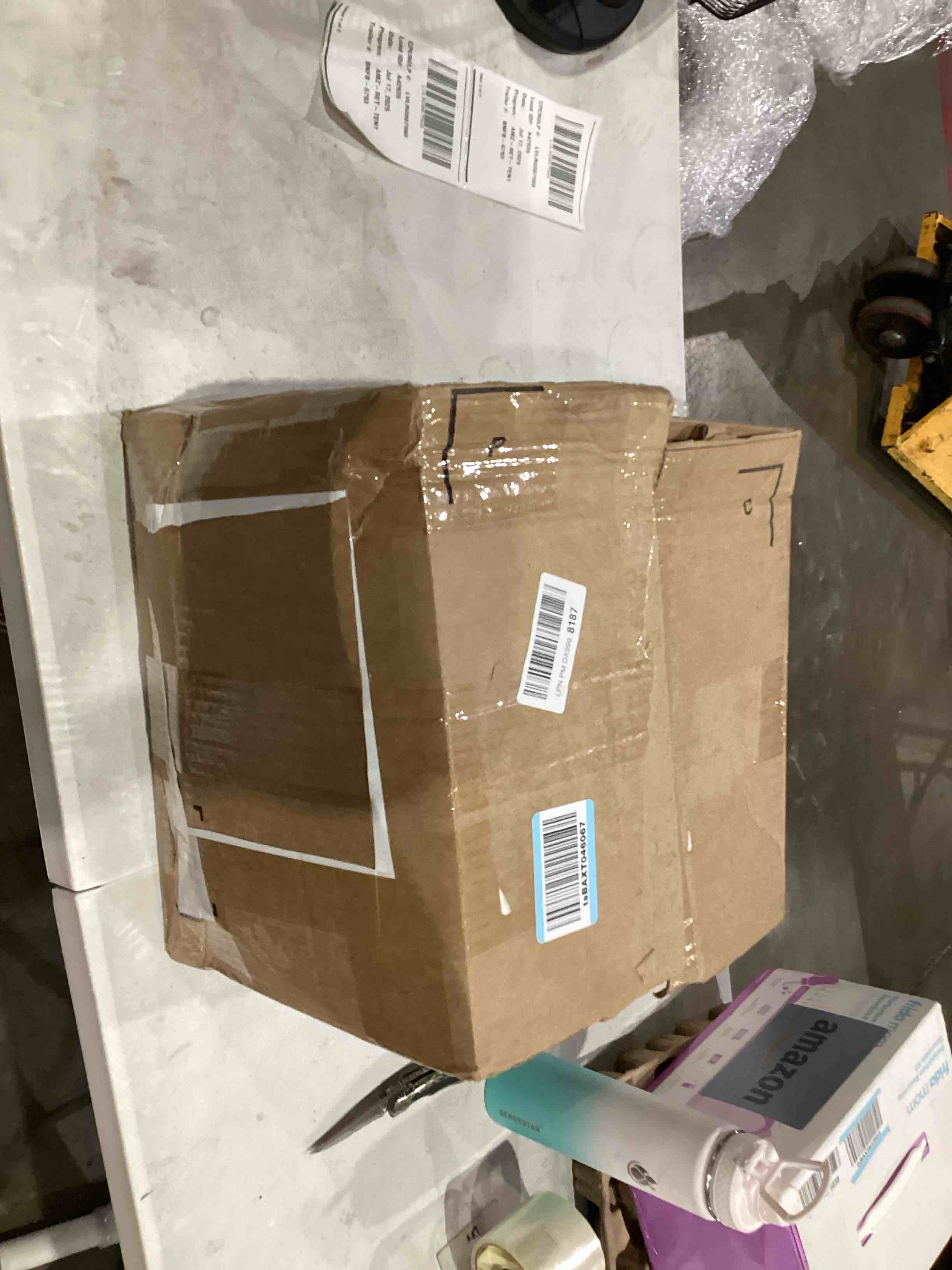 https://s3.amazonaws.com/lotting-images-prod/bidfta/TEA1639689_1753188482217.jpeg