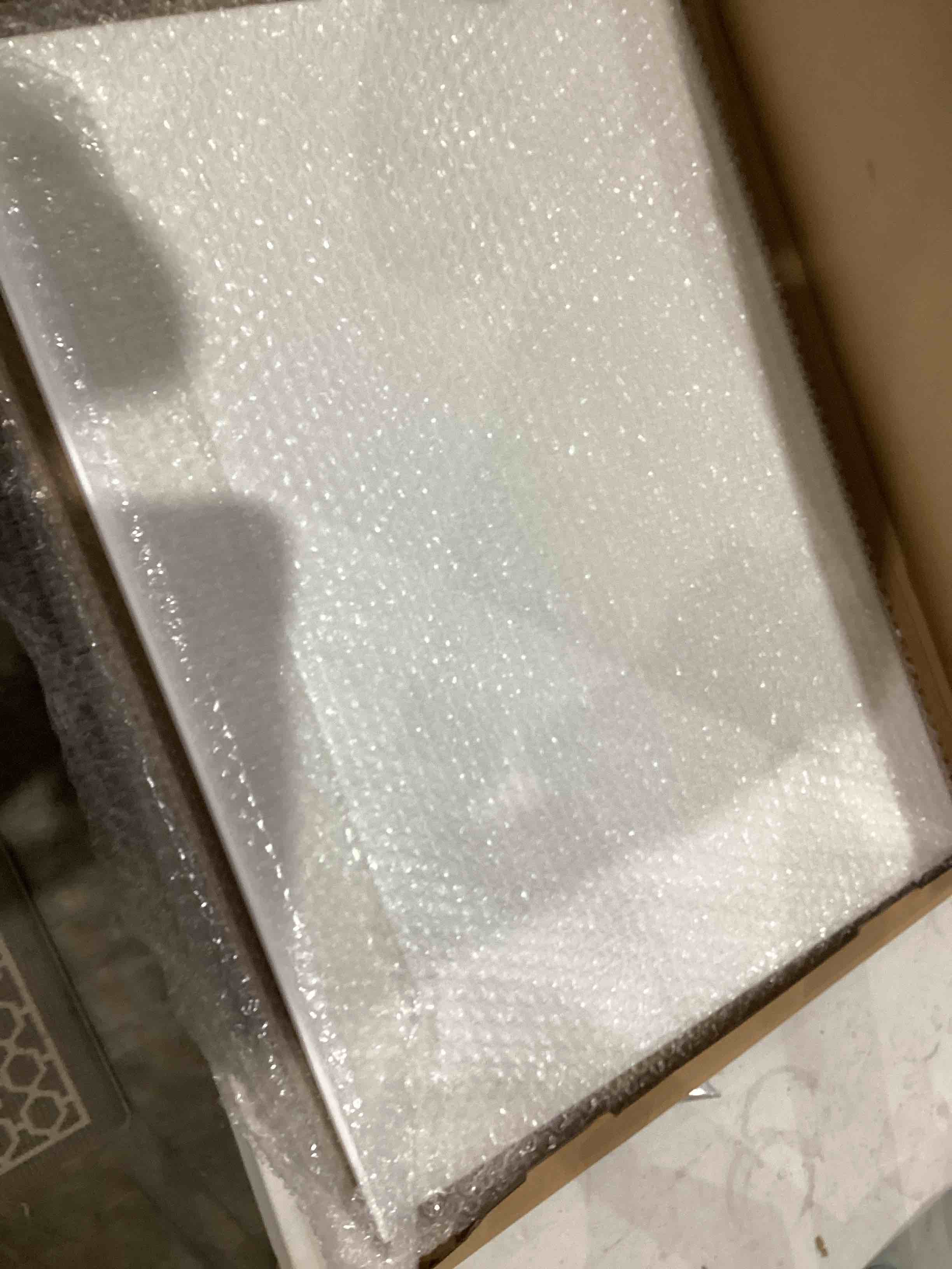 https://s3.amazonaws.com/lotting-images-prod/bidfta/TEA1639712_1753197475230.jpeg