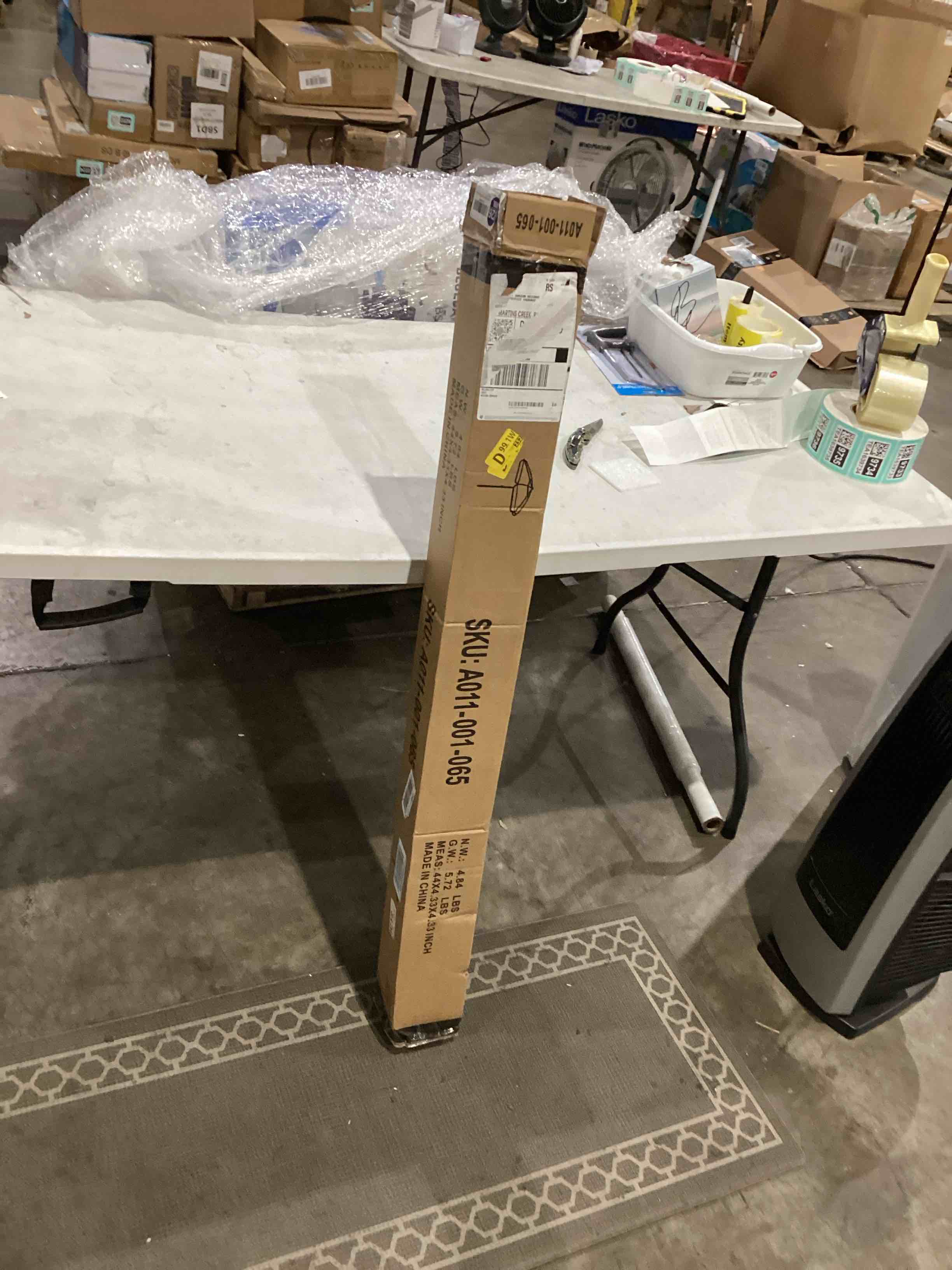 https://s3.amazonaws.com/lotting-images-prod/bidfta/TEA1639723_1753203195878.jpeg