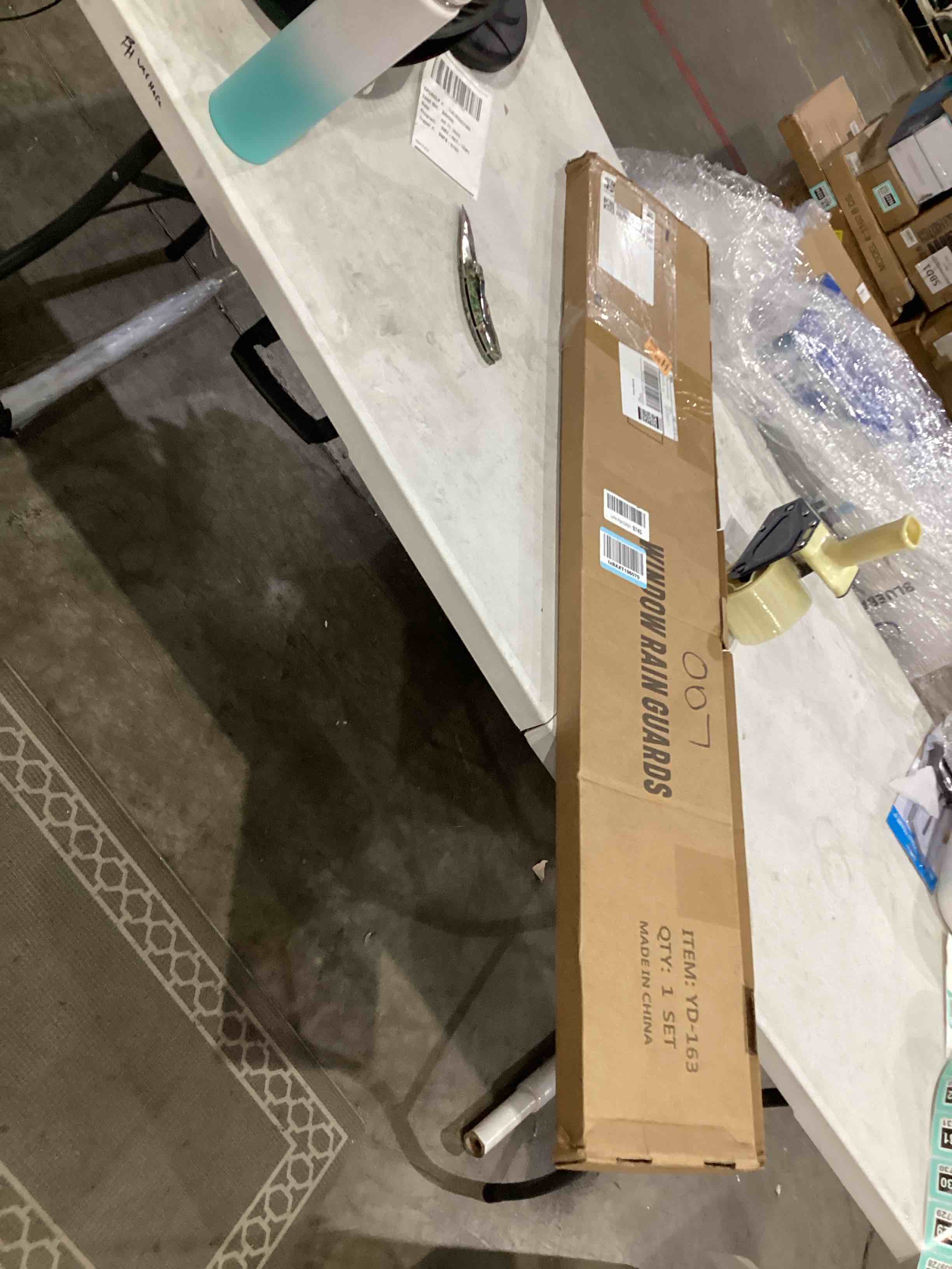https://s3.amazonaws.com/lotting-images-prod/bidfta/TEA1639727_1753204235491.jpeg