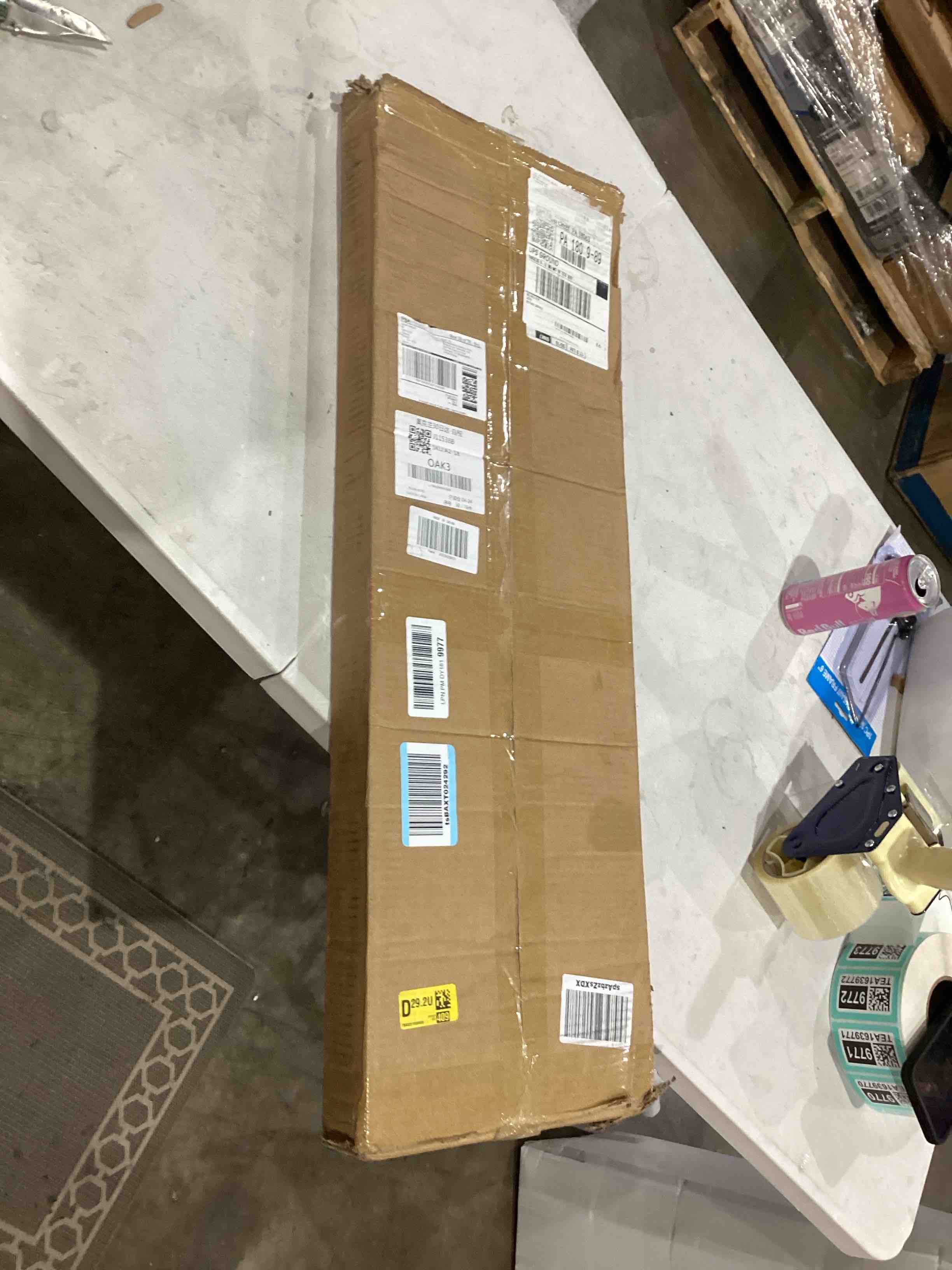 https://s3.amazonaws.com/lotting-images-prod/bidfta/TEA1639760_1753274076266.jpeg