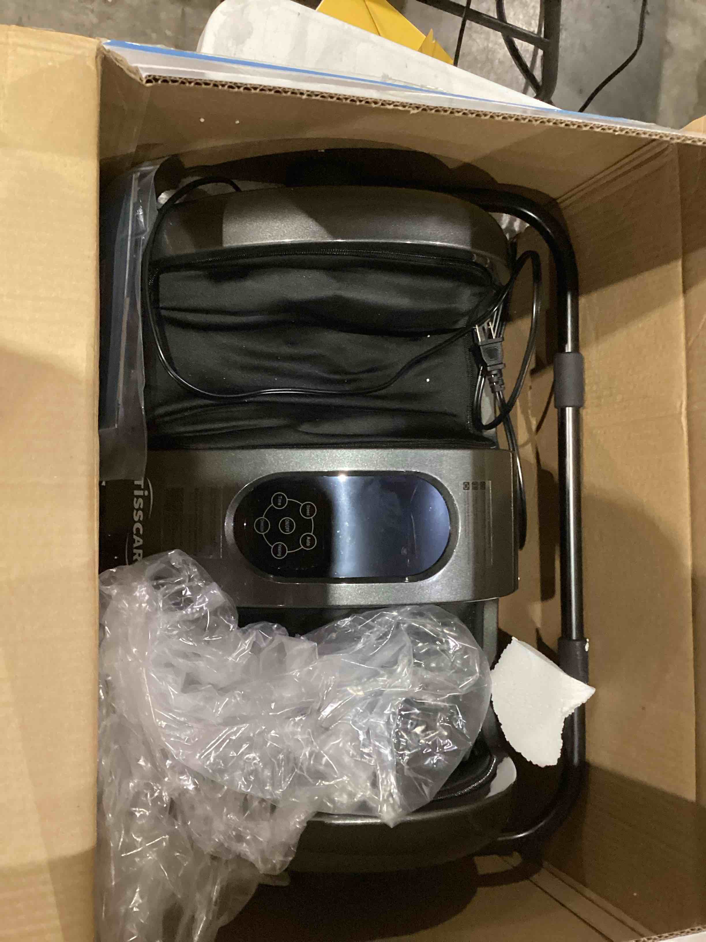 https://s3.amazonaws.com/lotting-images-prod/bidfta/TEA1639811_1753295205358.jpeg
