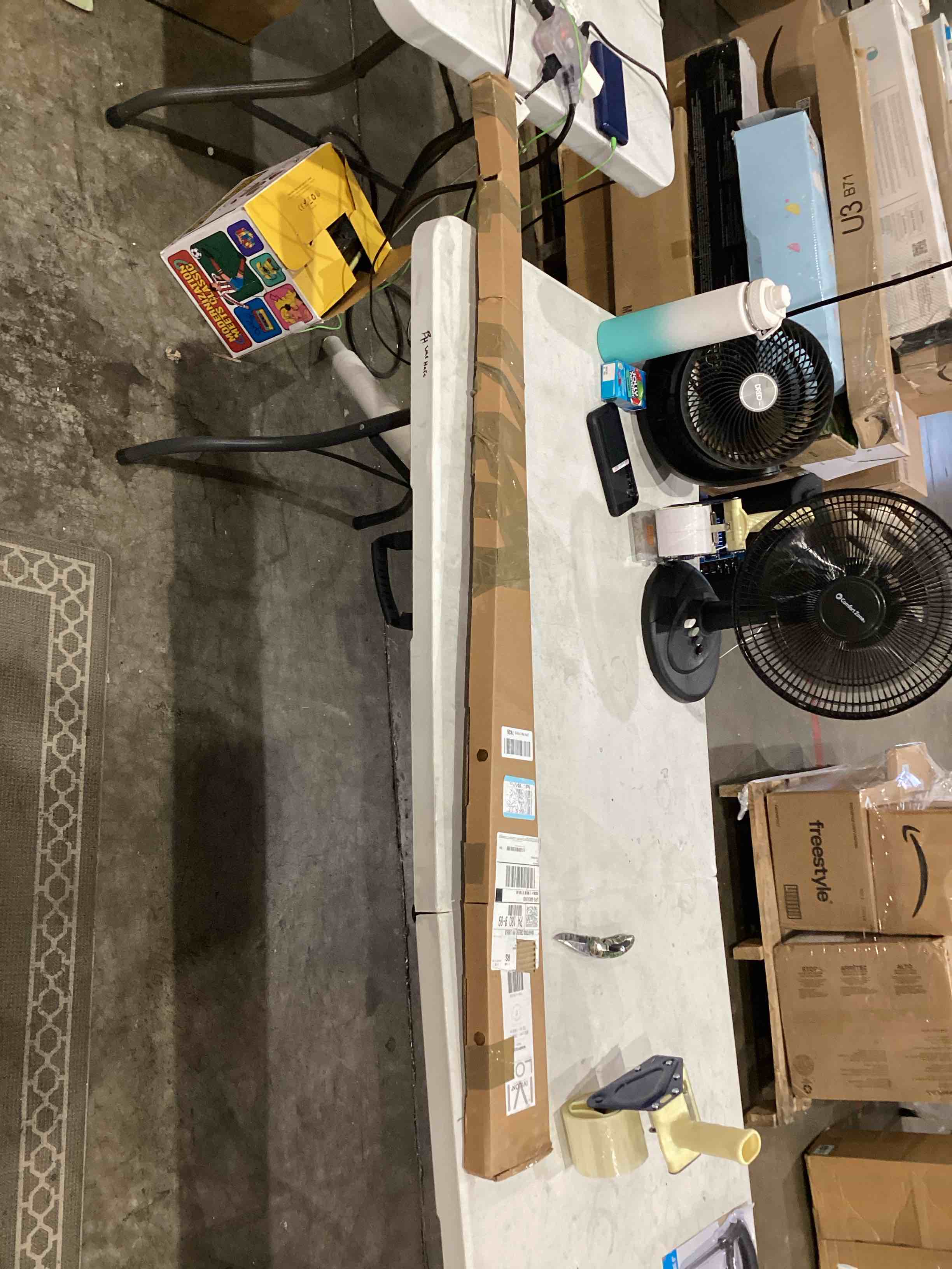 https://s3.amazonaws.com/lotting-images-prod/bidfta/TEA1639853_1753363894714.jpeg