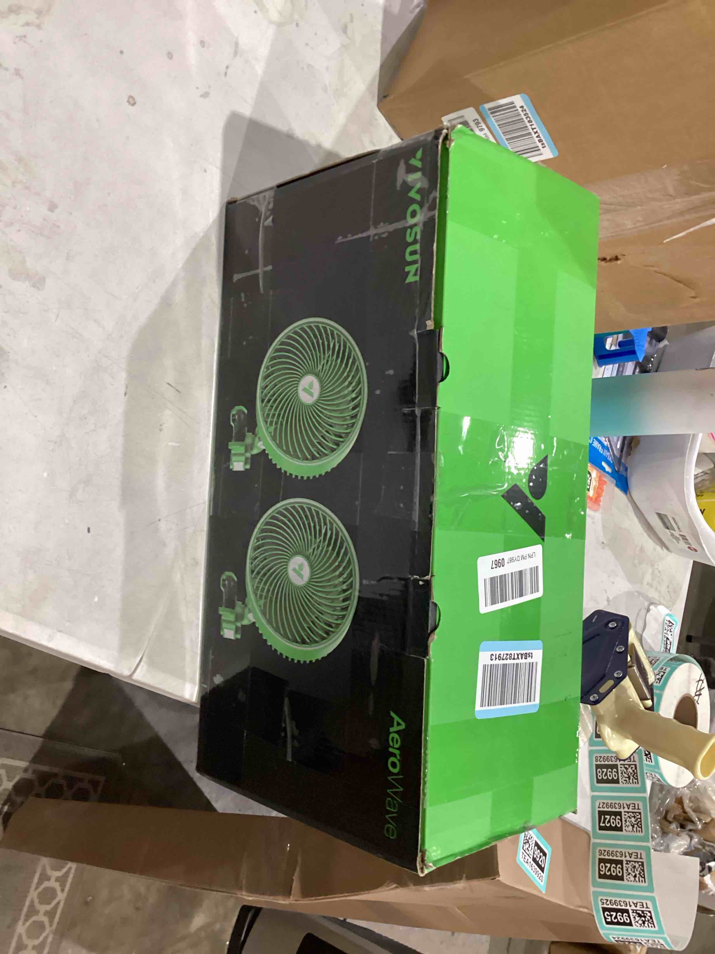 https://s3.amazonaws.com/lotting-images-prod/bidfta/TEA1639923_1753454574911.jpeg