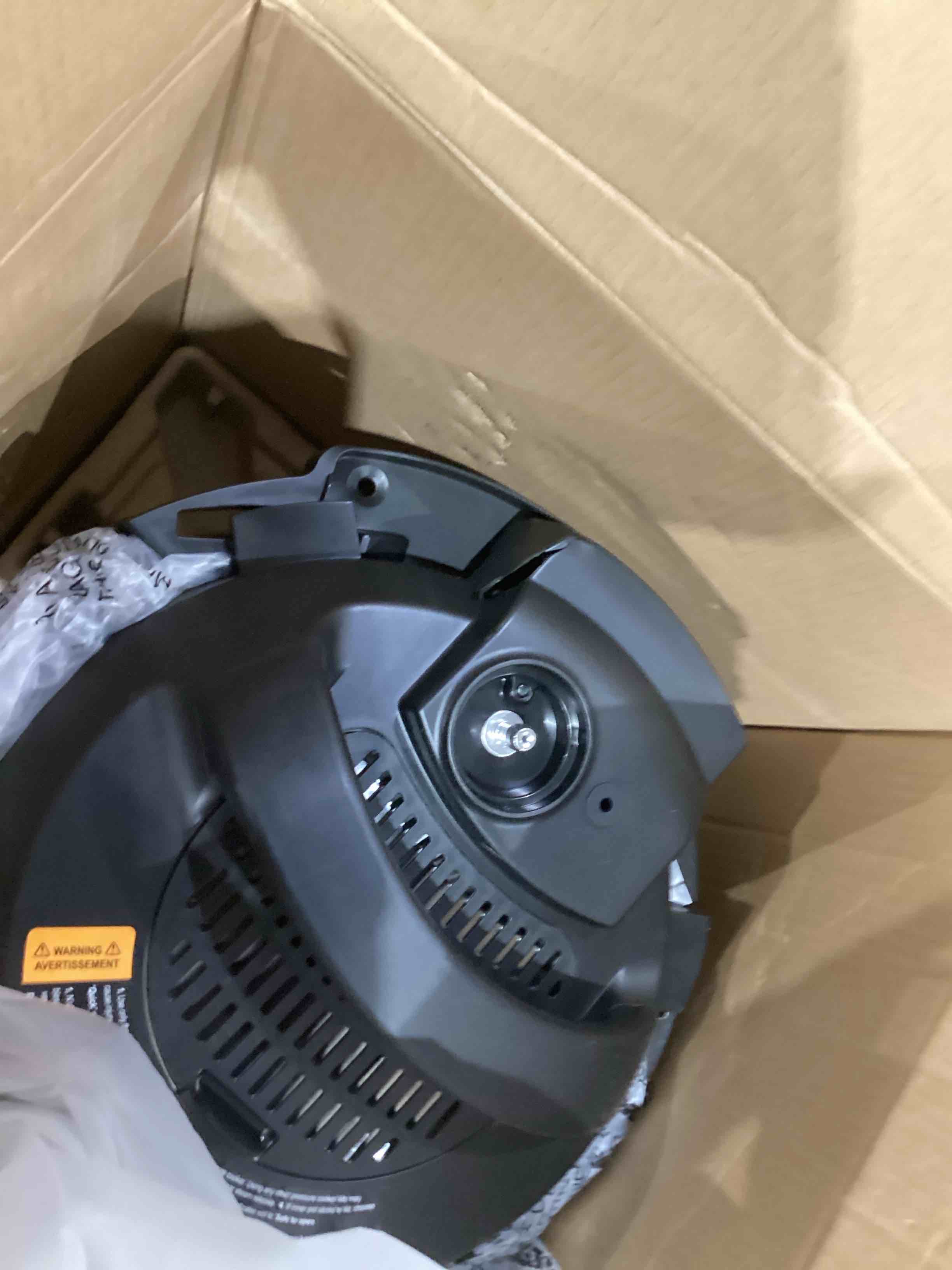 https://s3.amazonaws.com/lotting-images-prod/bidfta/TEA1639956_1753702495983.jpeg
