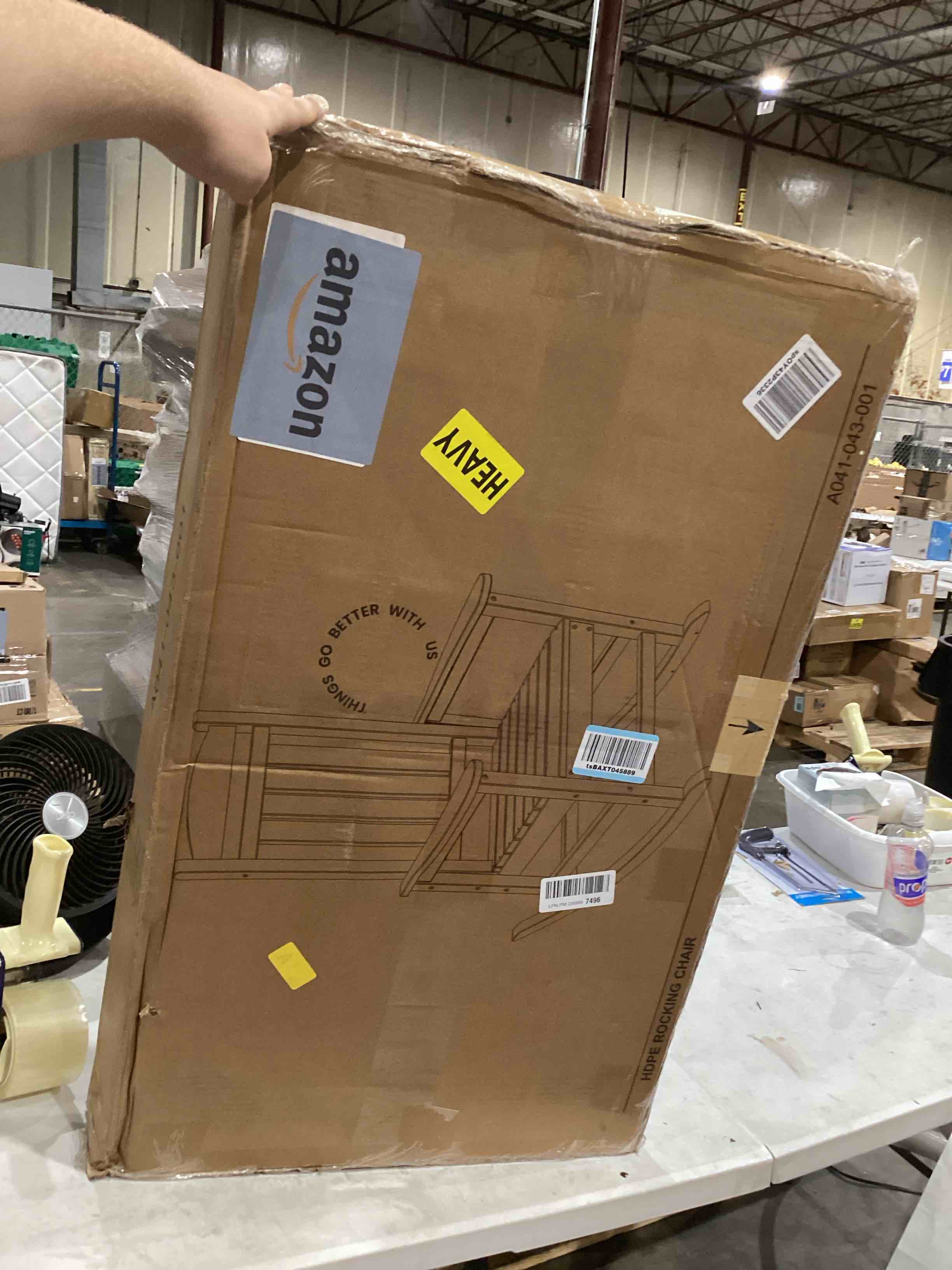 https://s3.amazonaws.com/lotting-images-prod/bidfta/TEA1639962_1753703881189.jpeg