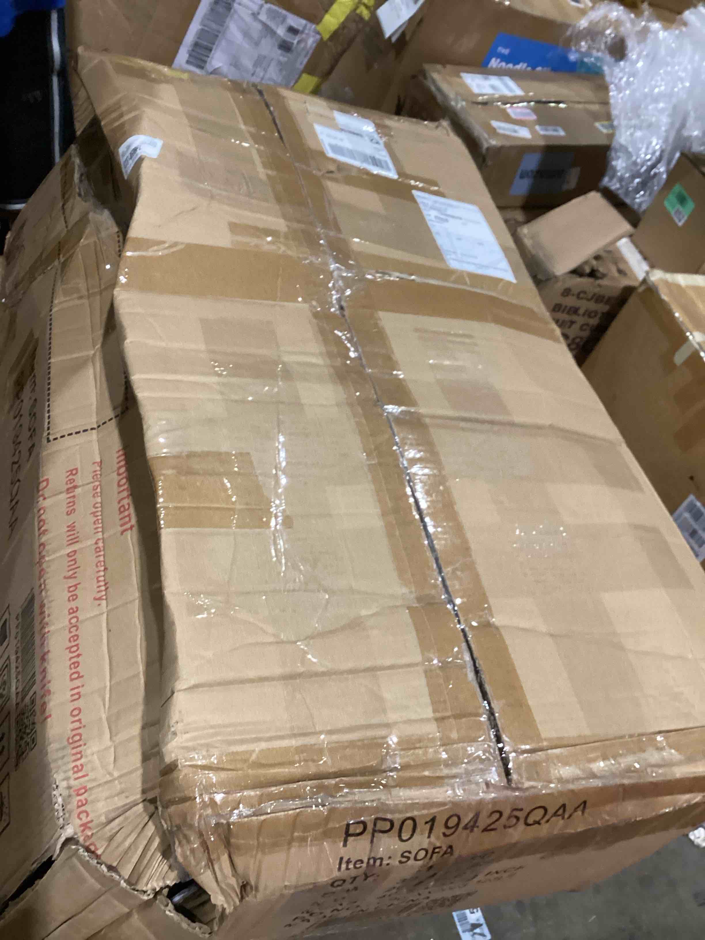 https://s3.amazonaws.com/lotting-images-prod/bidfta/TEA1640692_1755282613206.jpeg