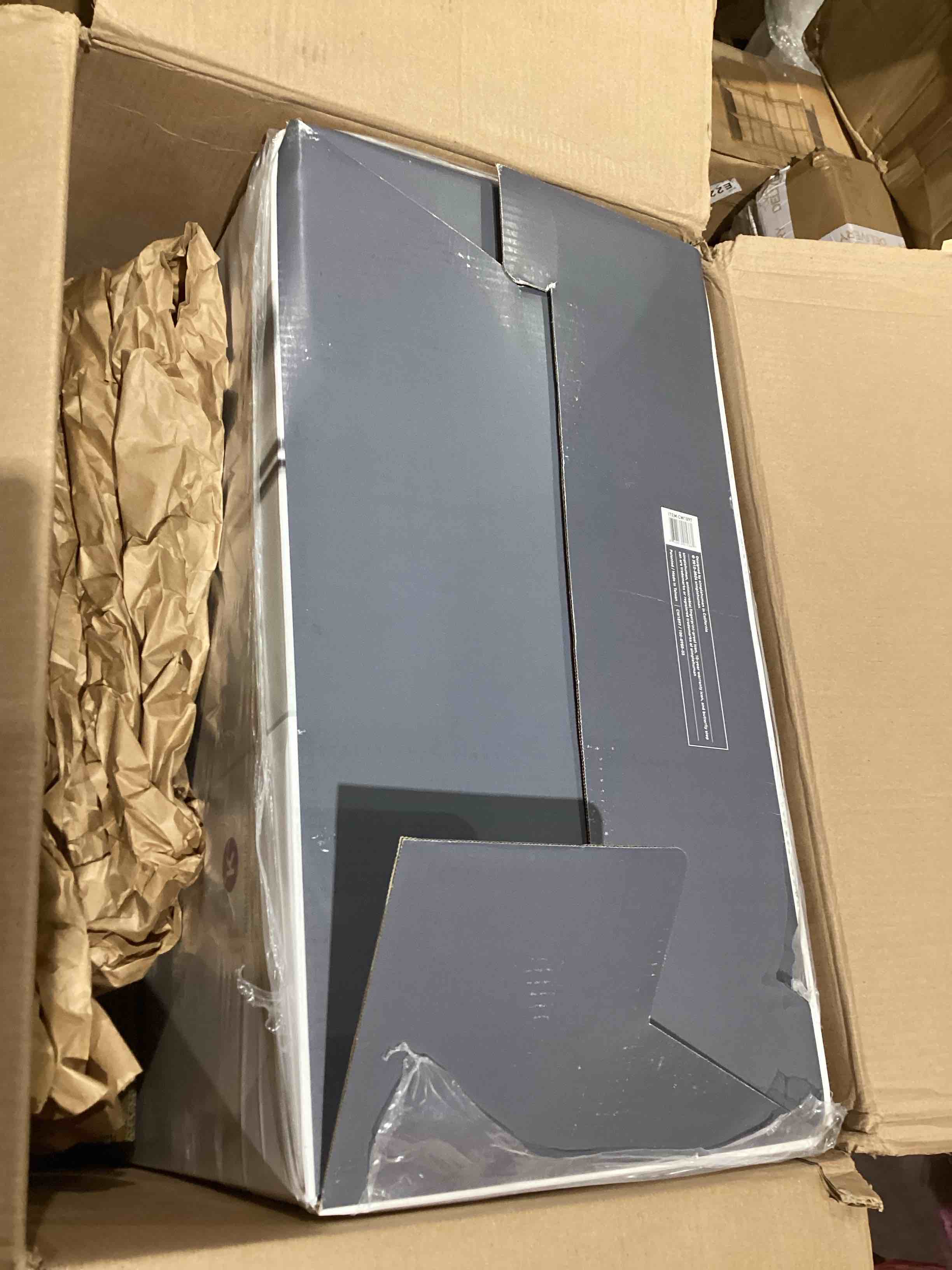 https://s3.amazonaws.com/lotting-images-prod/bidfta/TEA1640693_1755283389209.jpeg