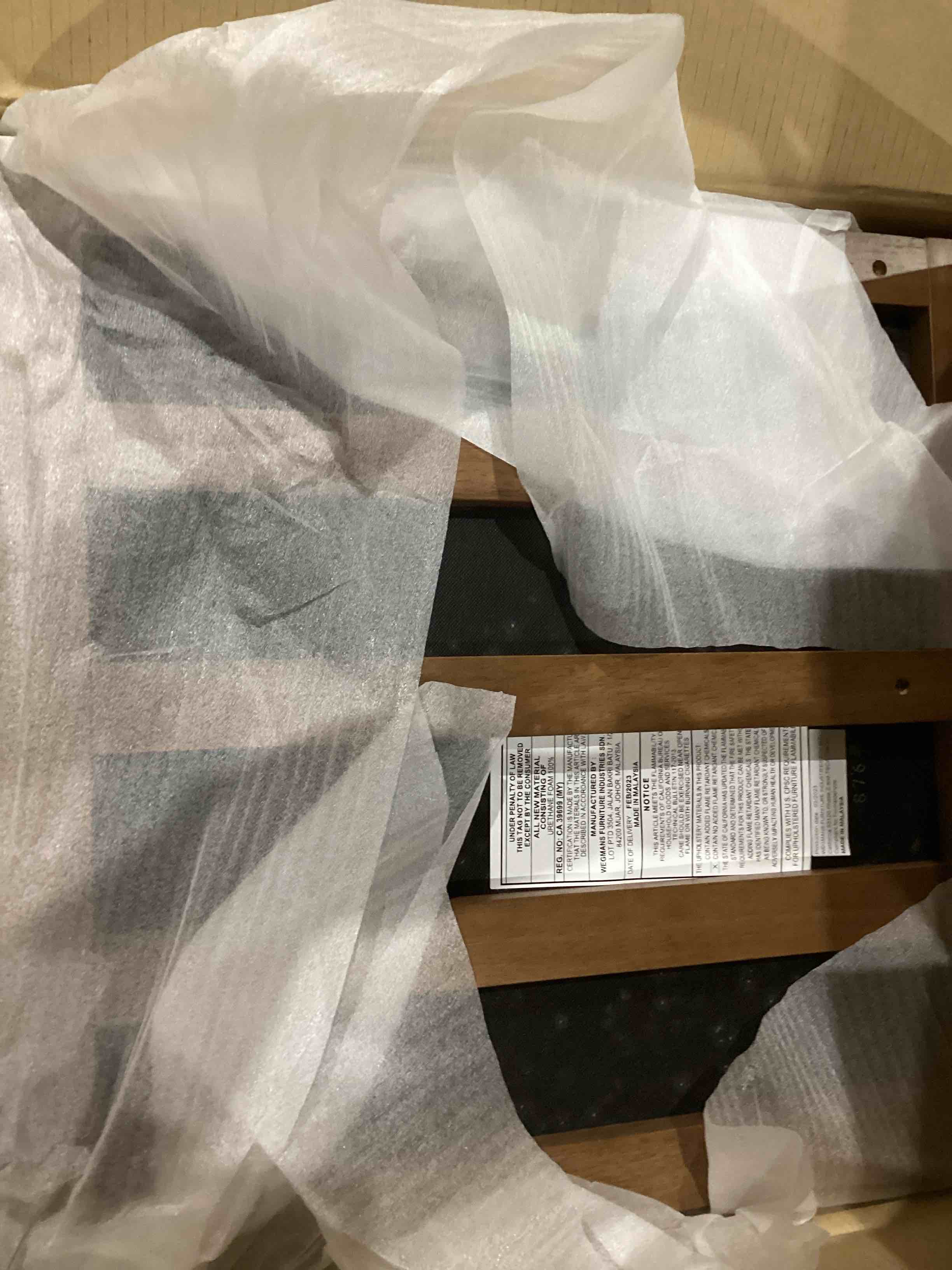 https://s3.amazonaws.com/lotting-images-prod/bidfta/TEA1640708_1755523633074.jpeg