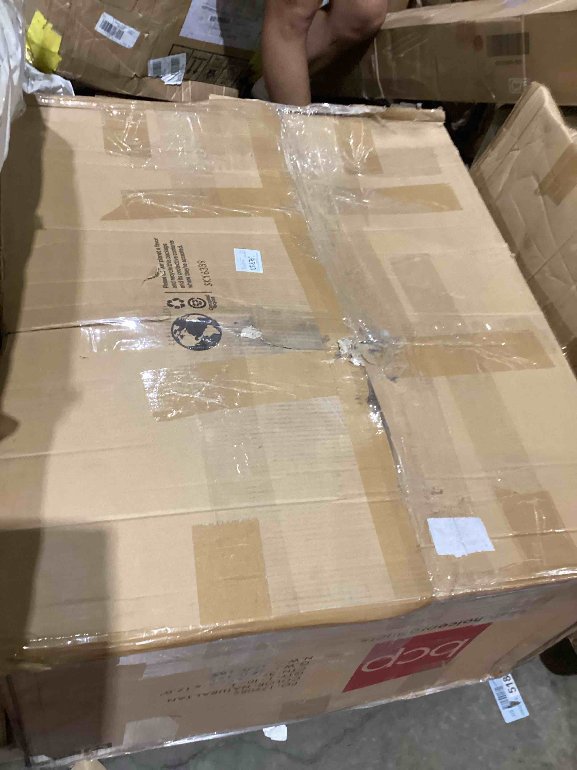 https://s3.amazonaws.com/lotting-images-prod/bidfta/TEA1640740_1755278860538.jpeg