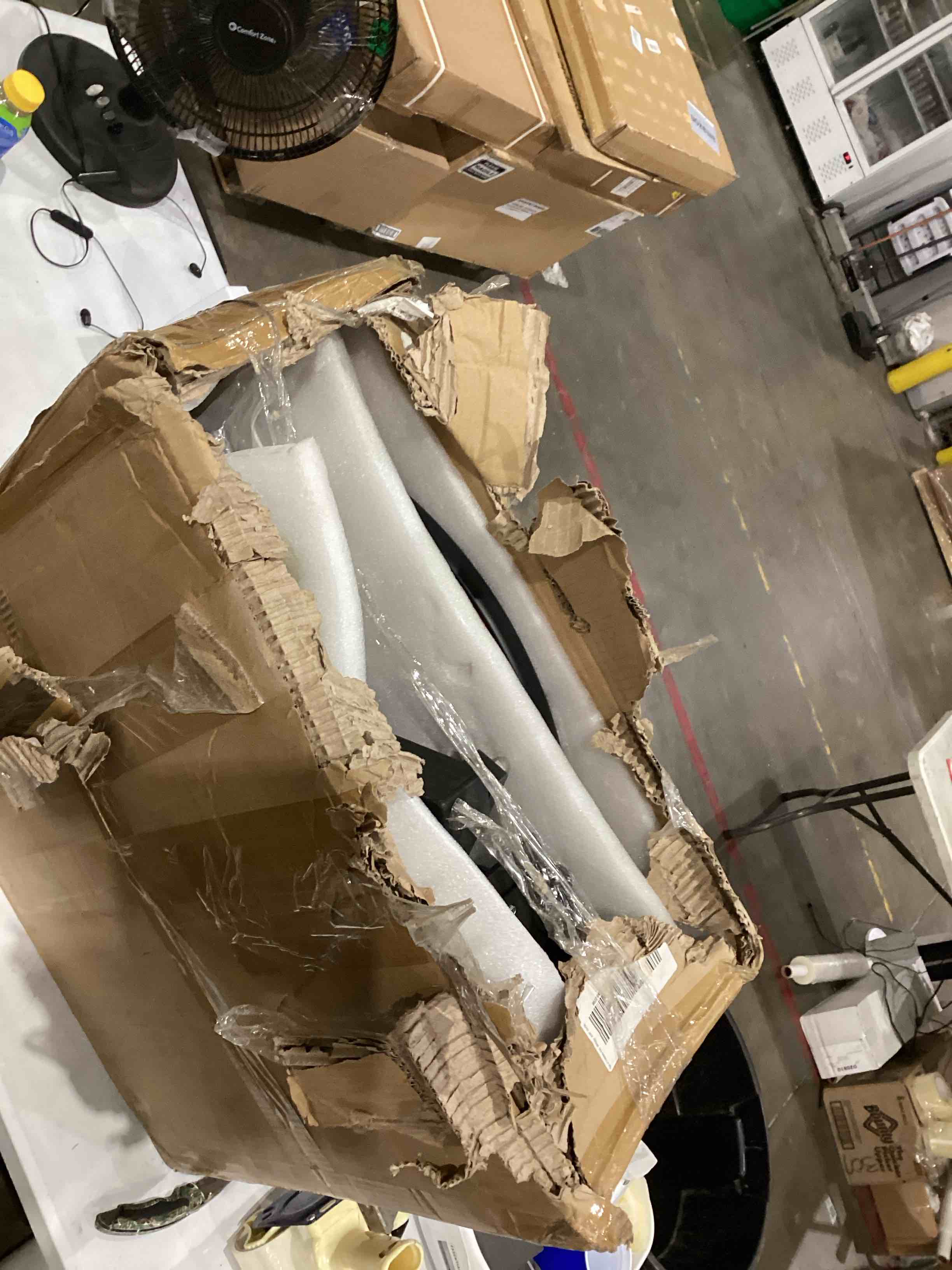 https://s3.amazonaws.com/lotting-images-prod/bidfta/TEA1641131_1757418023718.jpeg