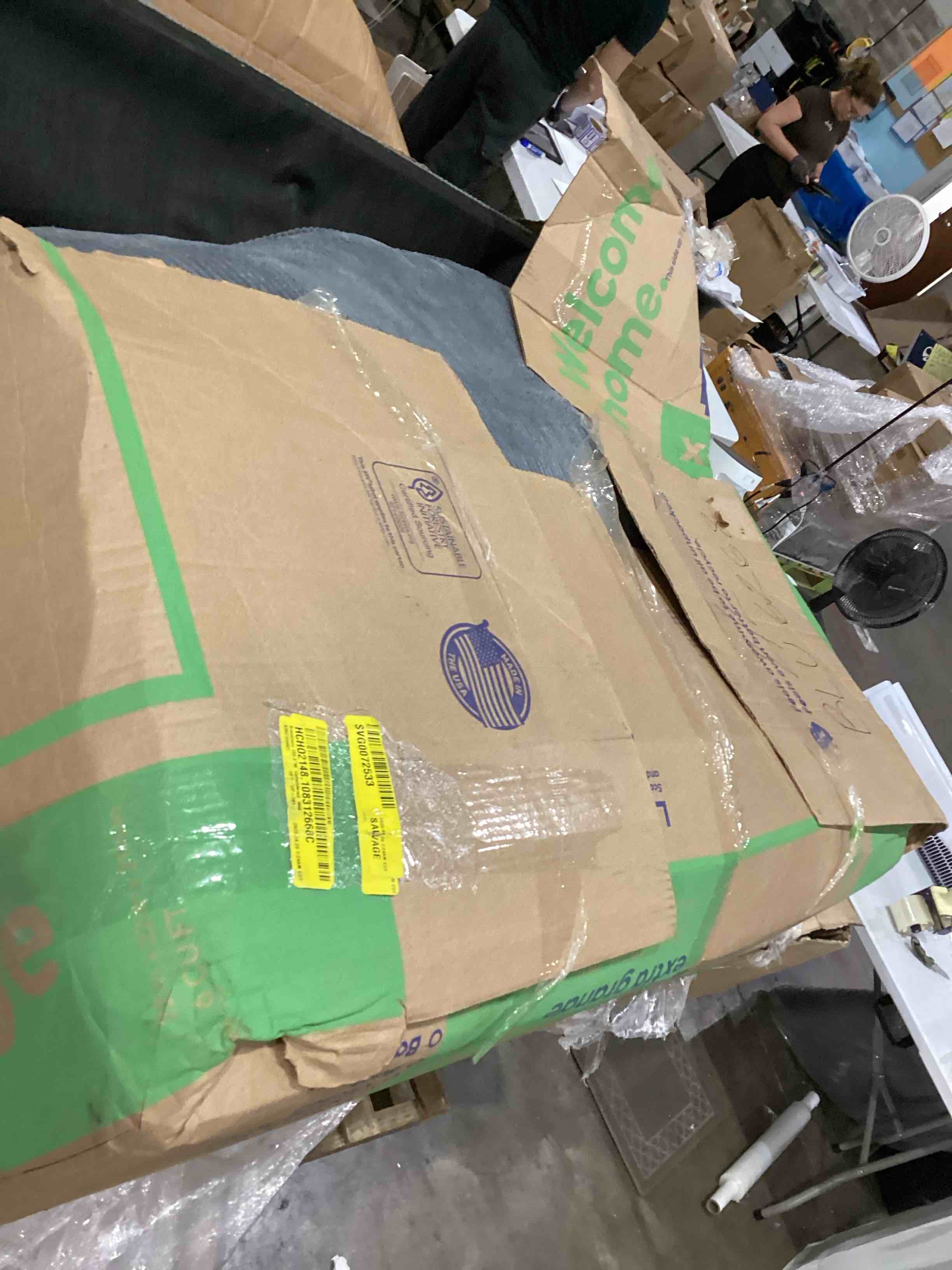 https://s3.amazonaws.com/lotting-images-prod/bidfta/TEA1641176_1757442677643.jpeg