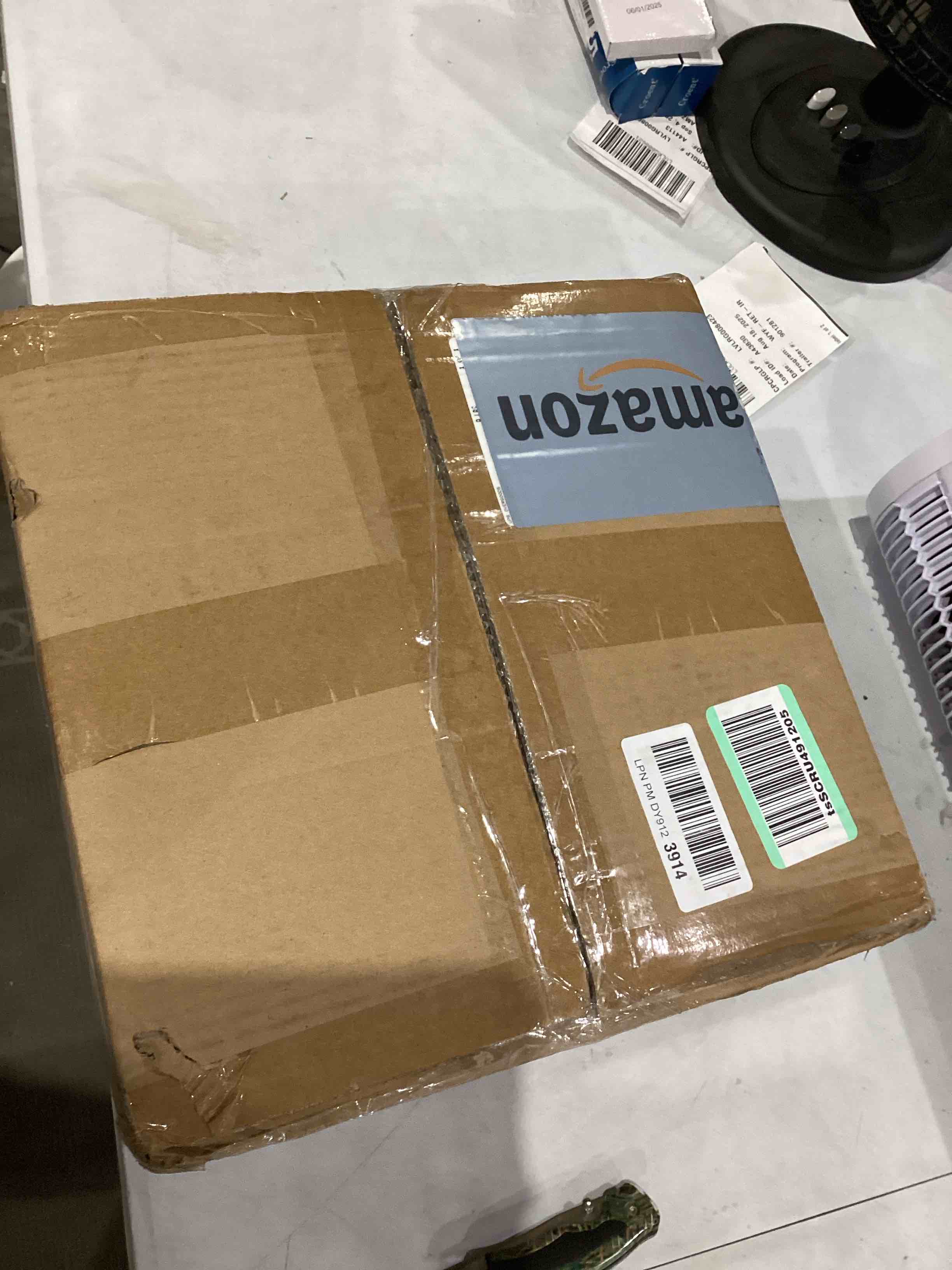 https://s3.amazonaws.com/lotting-images-prod/bidfta/TEA1641191_1757511147503.jpeg