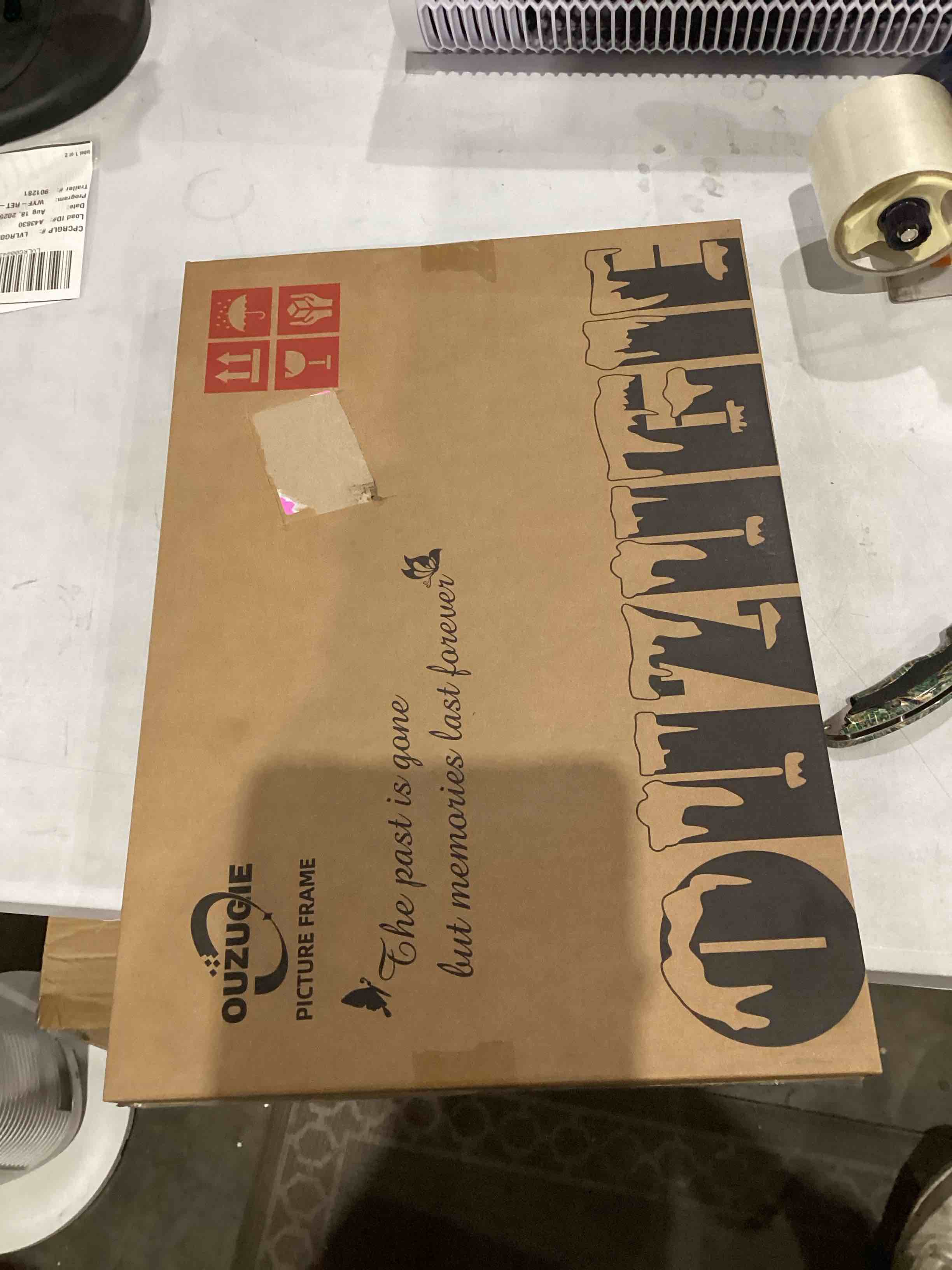 https://s3.amazonaws.com/lotting-images-prod/bidfta/TEA1641260_1757599054965.jpeg