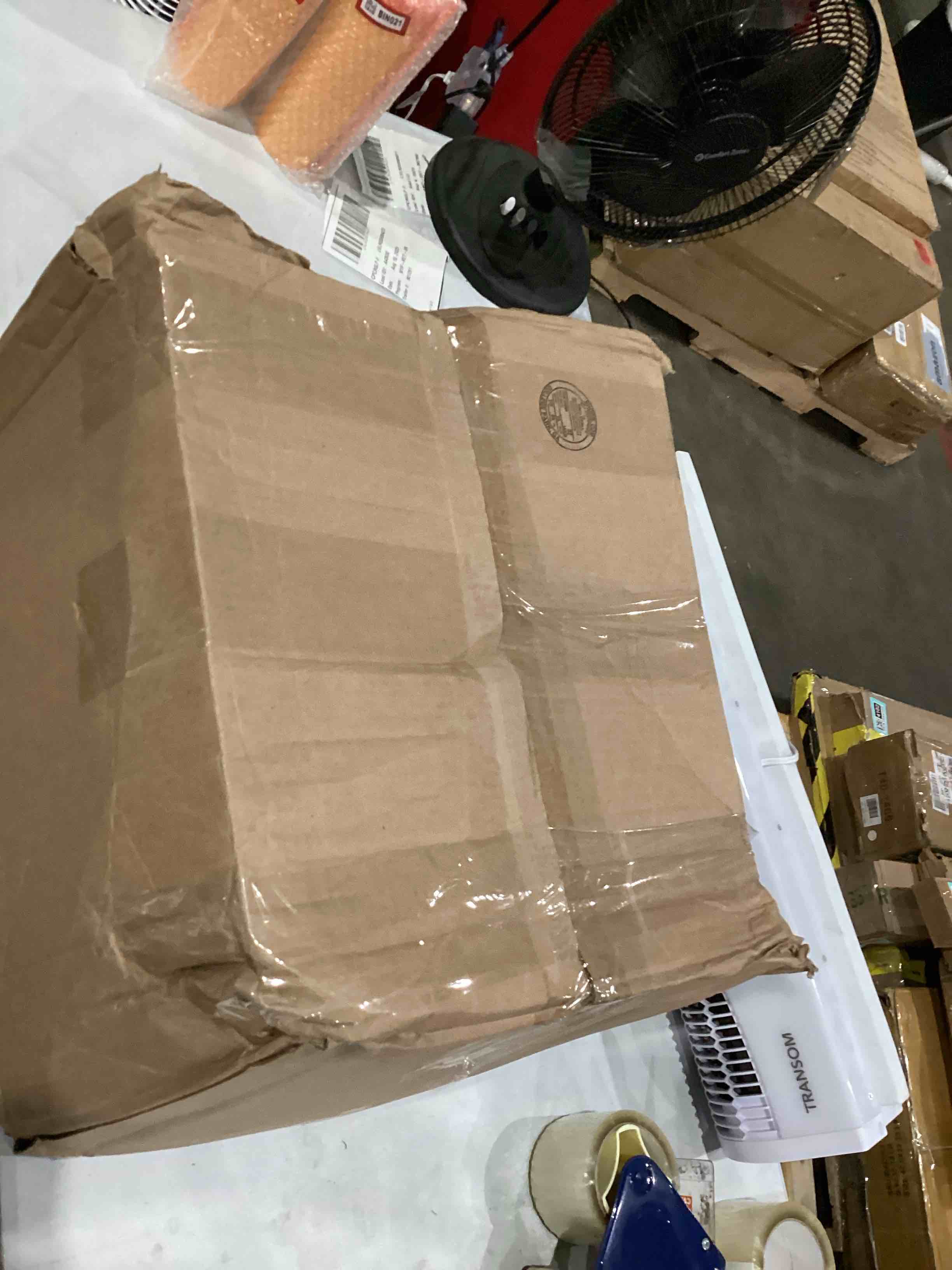 https://s3.amazonaws.com/lotting-images-prod/bidfta/TEA1641277_1757676174124.jpeg