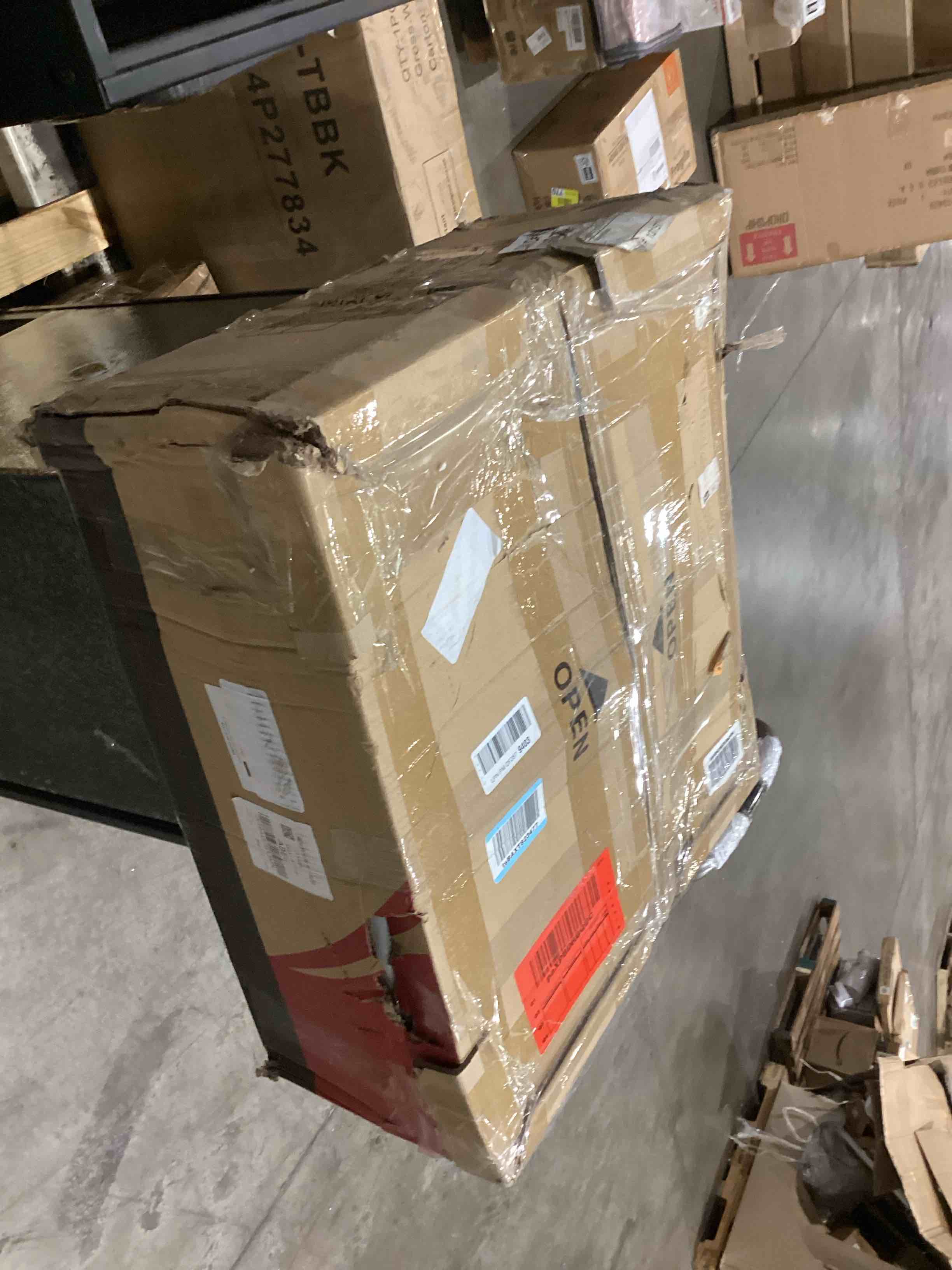 https://s3.amazonaws.com/lotting-images-prod/bidfta/TEA1641320_1757939028839.jpeg