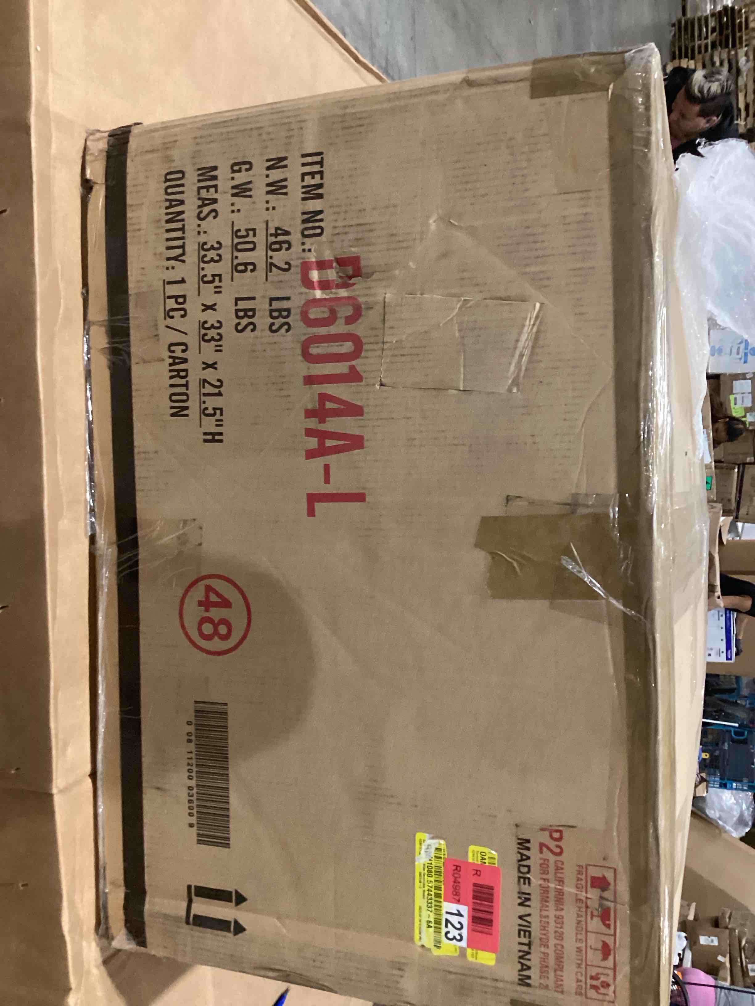 https://s3.amazonaws.com/lotting-images-prod/bidfta/TEA1641359_1758031737793.jpeg