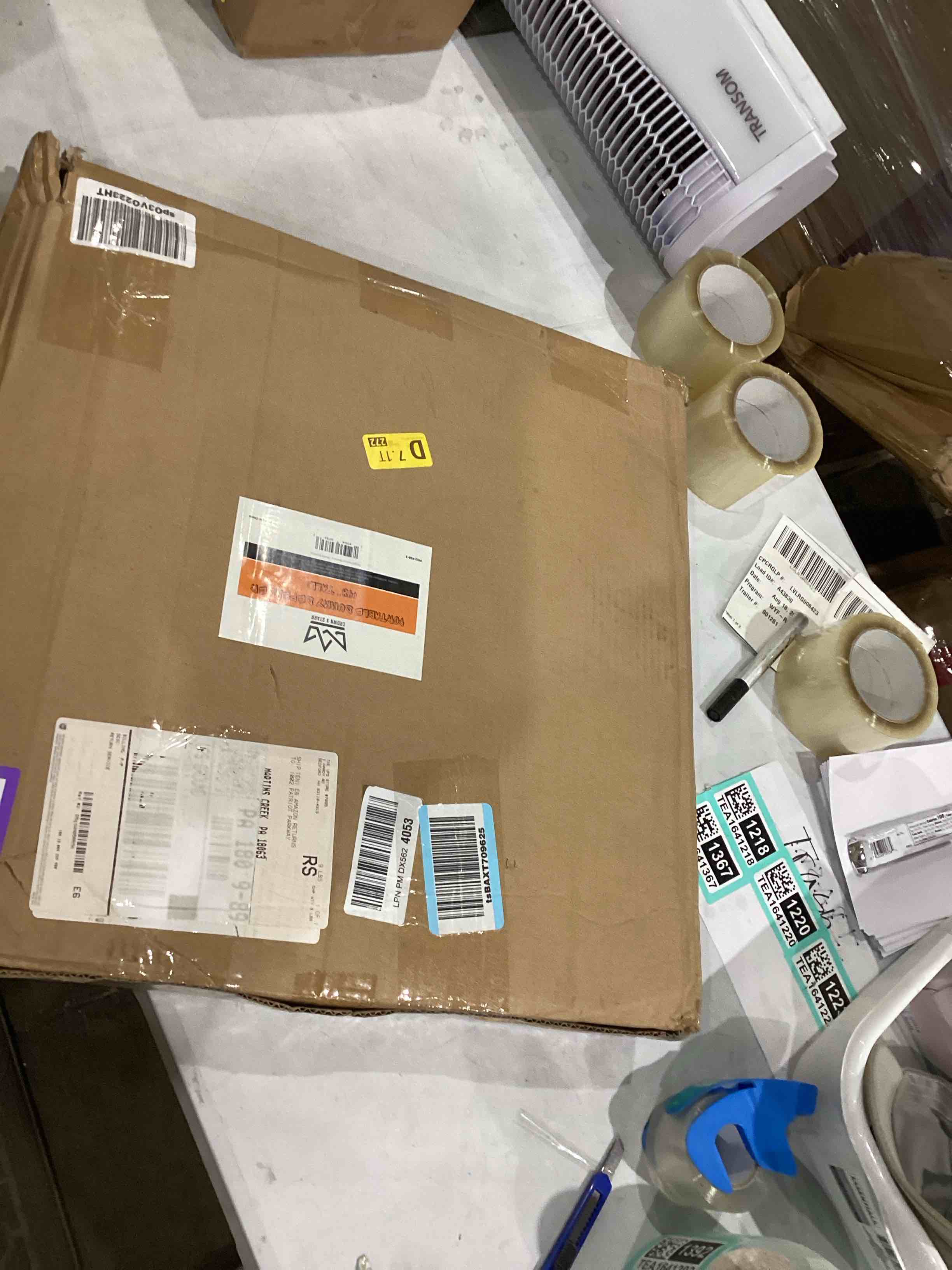 https://s3.amazonaws.com/lotting-images-prod/bidfta/TEA1641389_1758110718704.jpeg