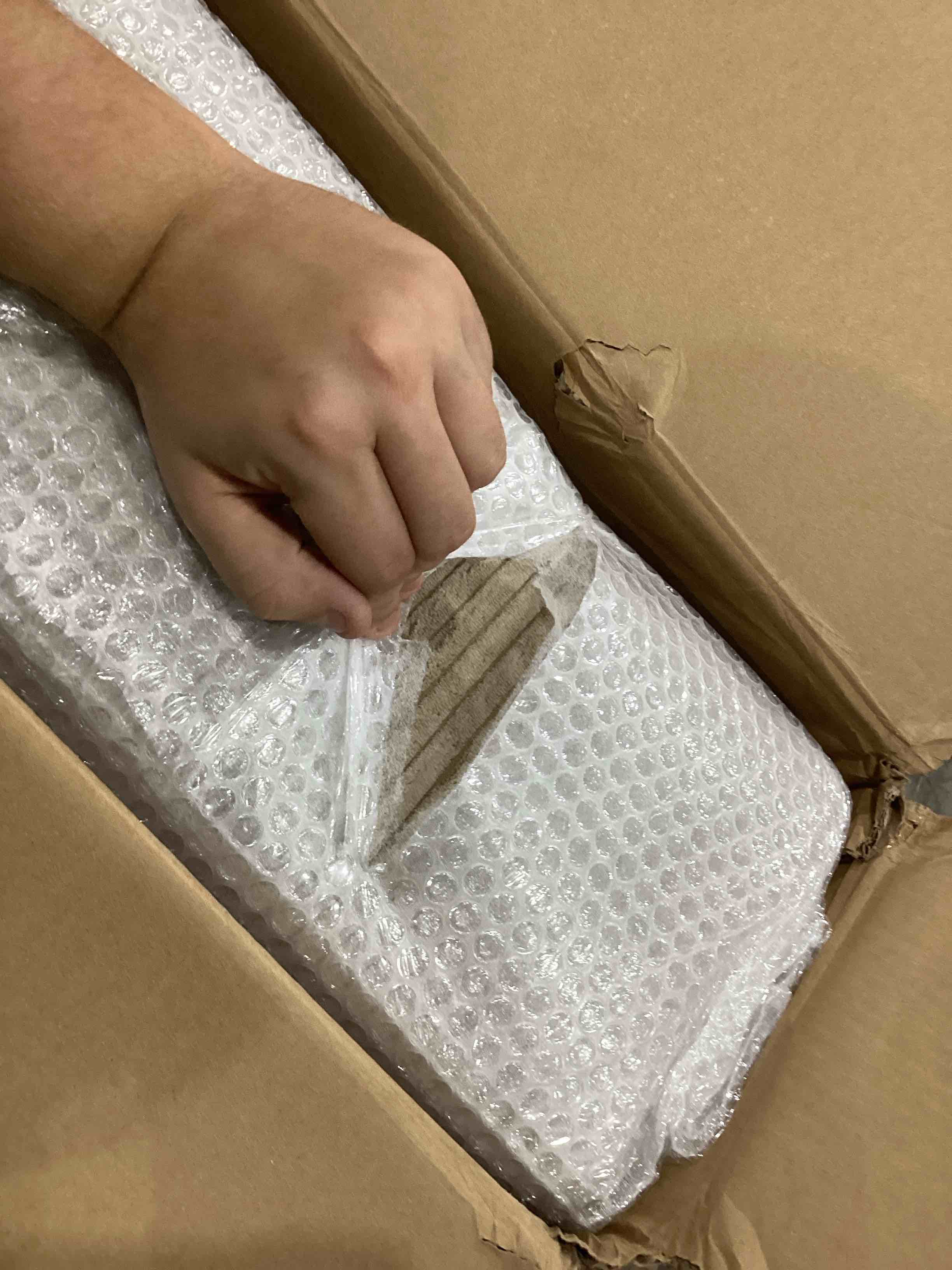 https://s3.amazonaws.com/lotting-images-prod/bidfta/TEA1641477_1758543080979.jpeg