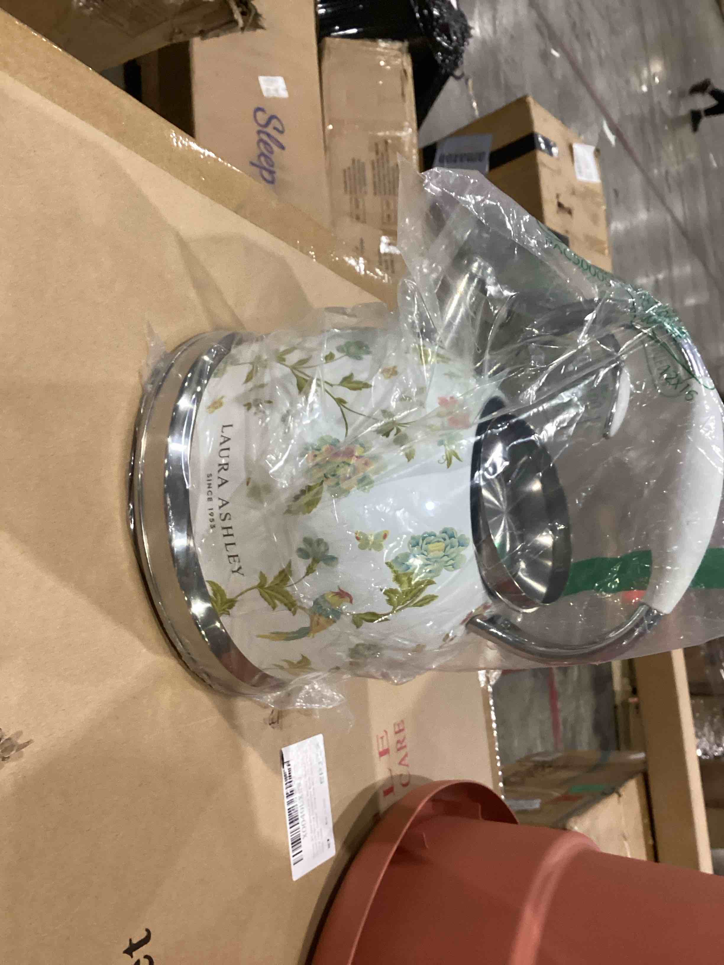 https://s3.amazonaws.com/lotting-images-prod/bidfta/TEA1641519_1758559609694.jpeg