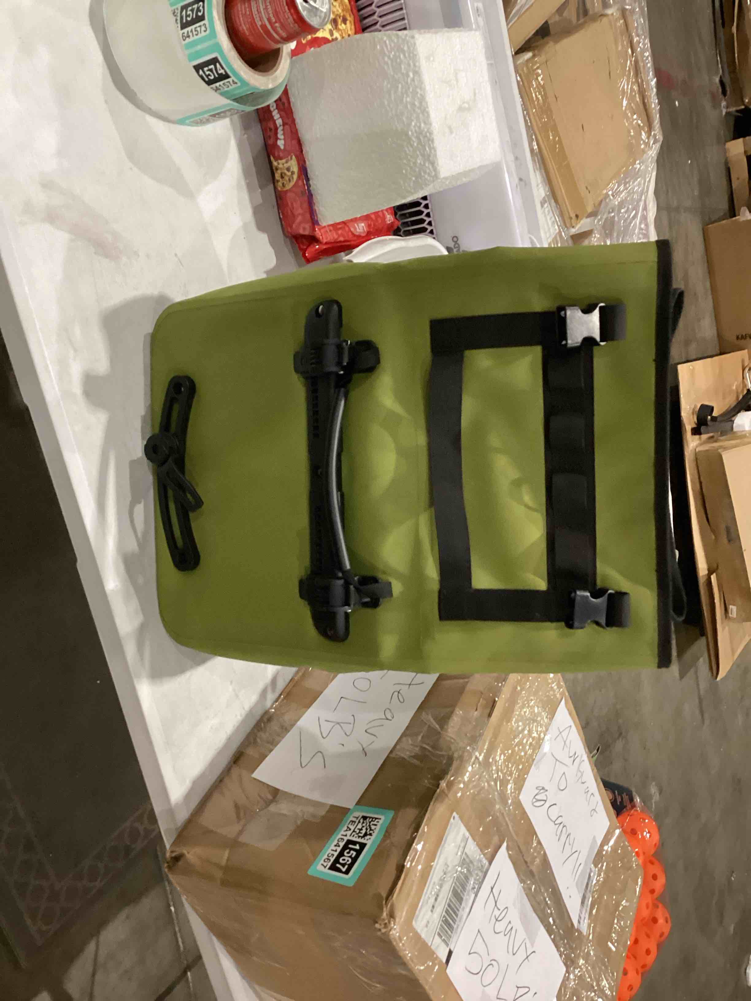 https://s3.amazonaws.com/lotting-images-prod/bidfta/TEA1641568_1758646757445.jpeg