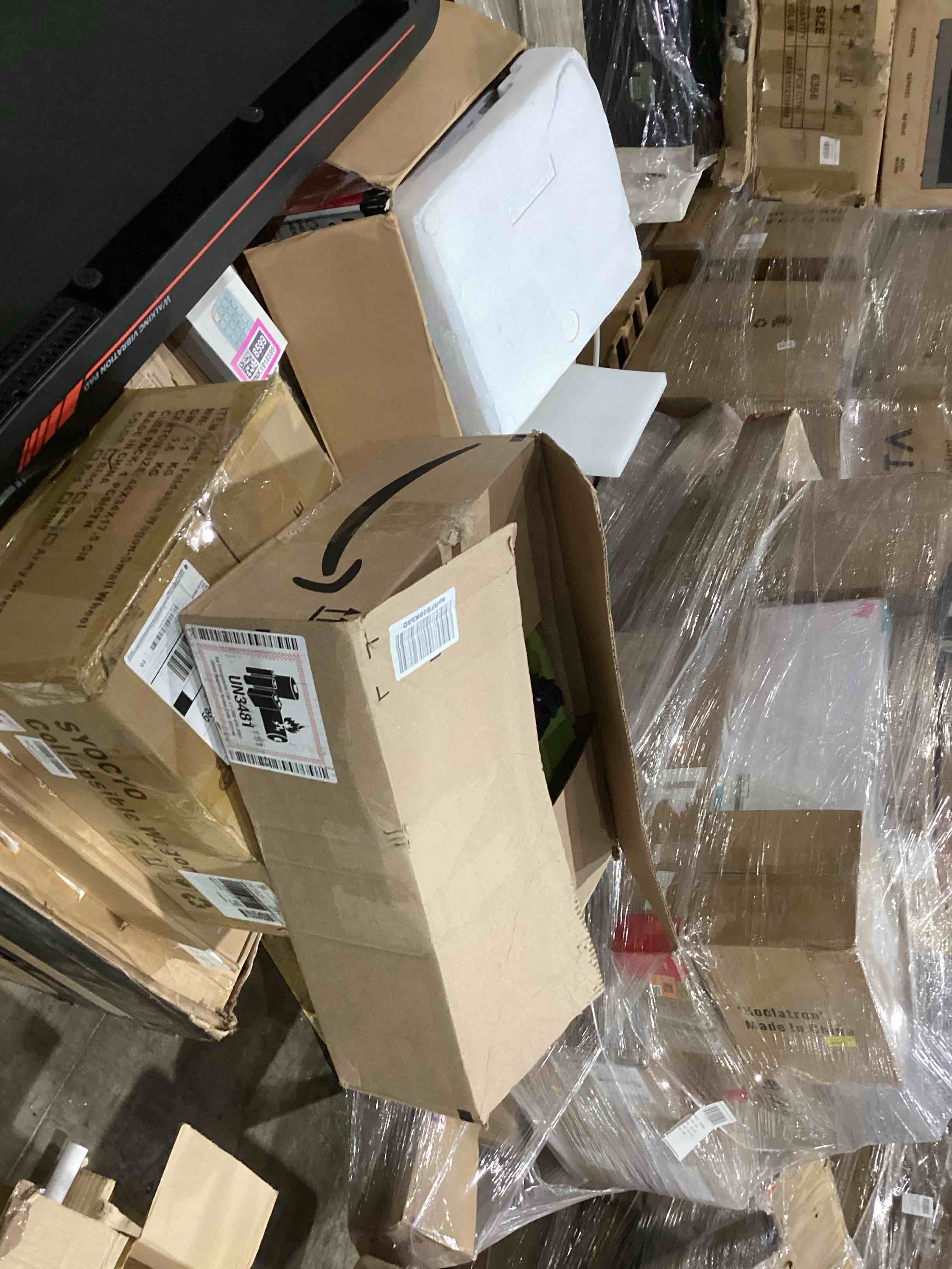 https://s3.amazonaws.com/lotting-images-prod/bidfta/TEA1641568_1758649797843.jpeg