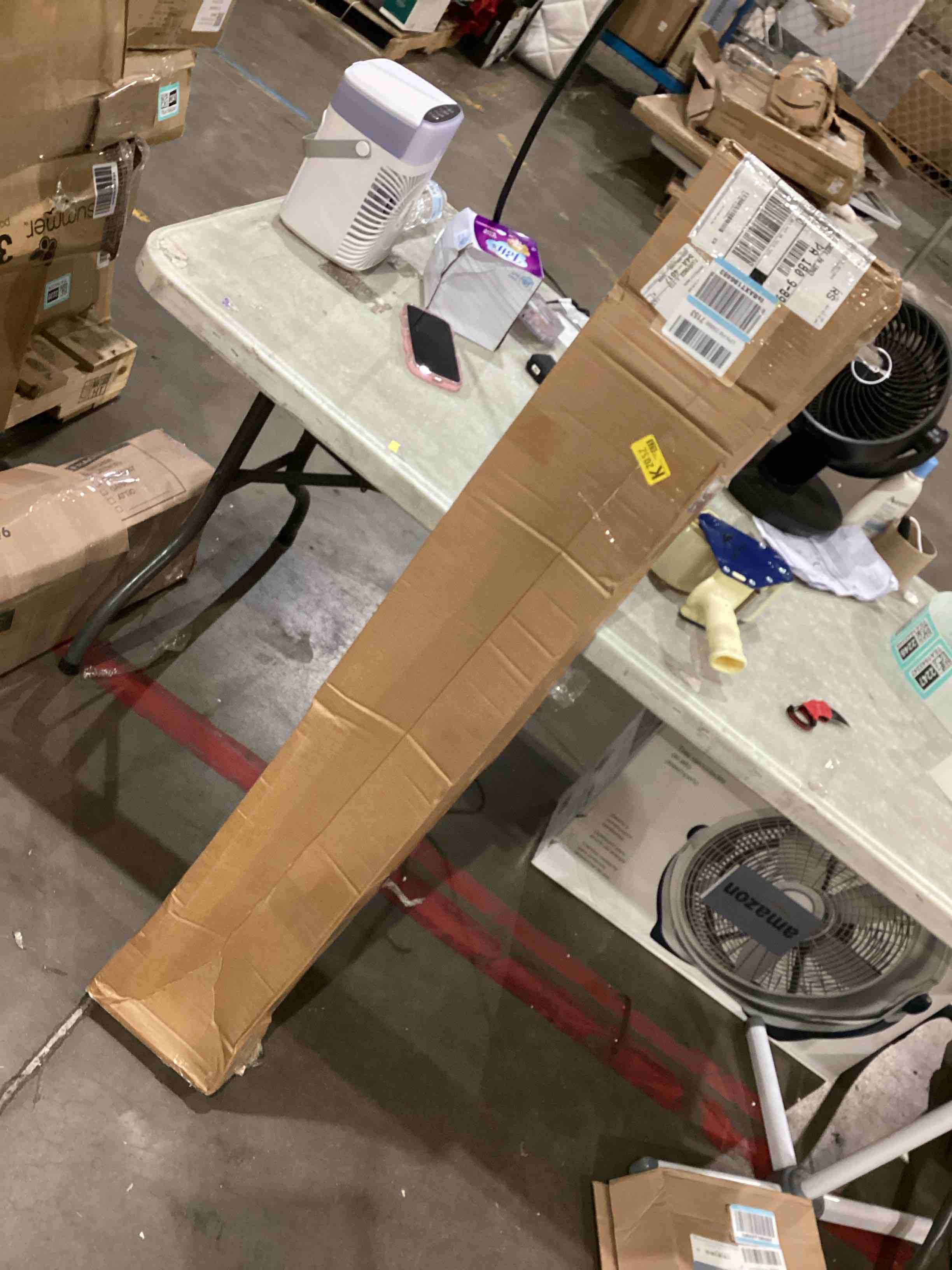https://s3.amazonaws.com/lotting-images-prod/bidfta/TEA1642236_1753204363499.jpeg