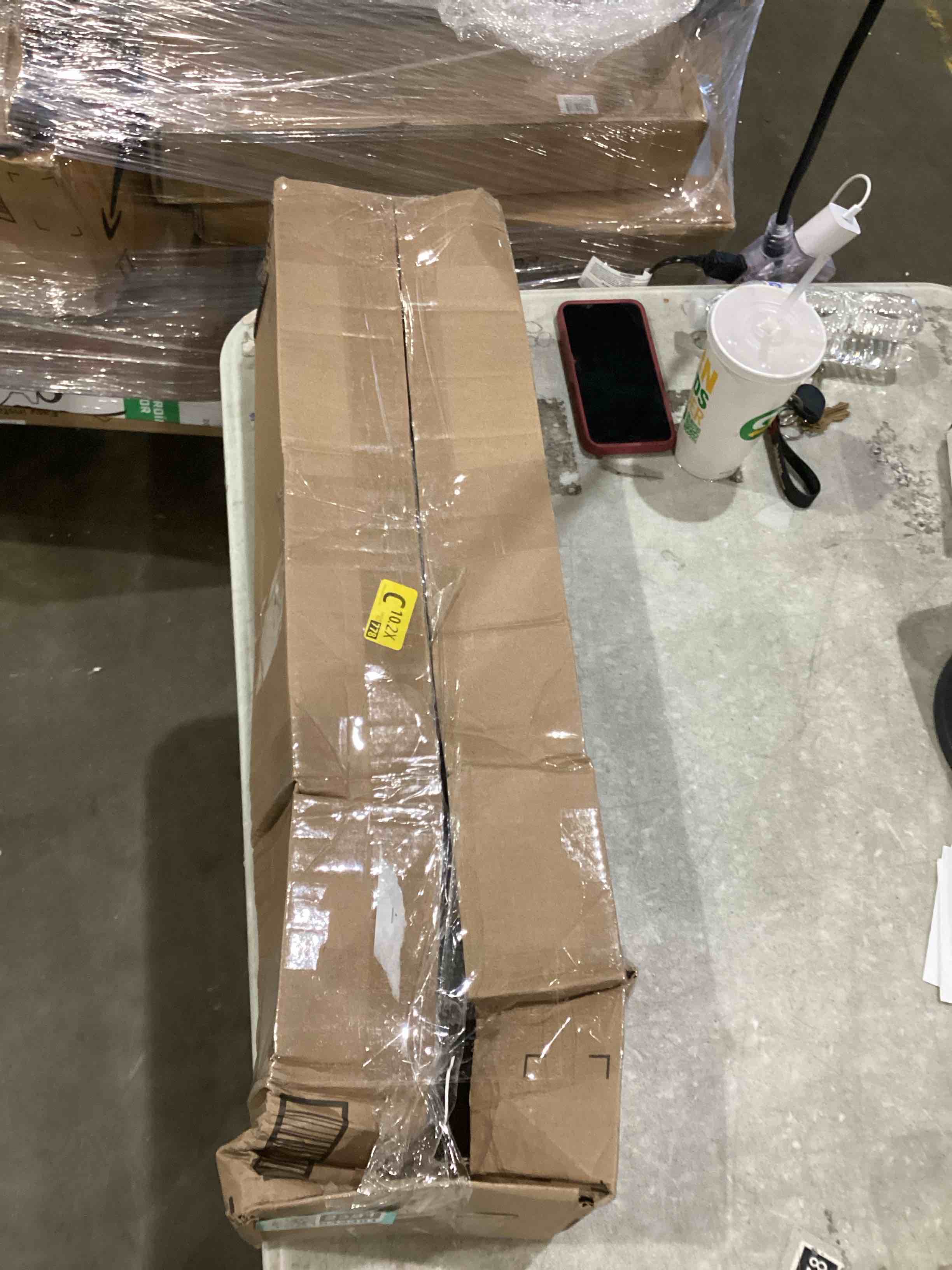 https://s3.amazonaws.com/lotting-images-prod/bidfta/TEA1642301_1753291216479.jpeg