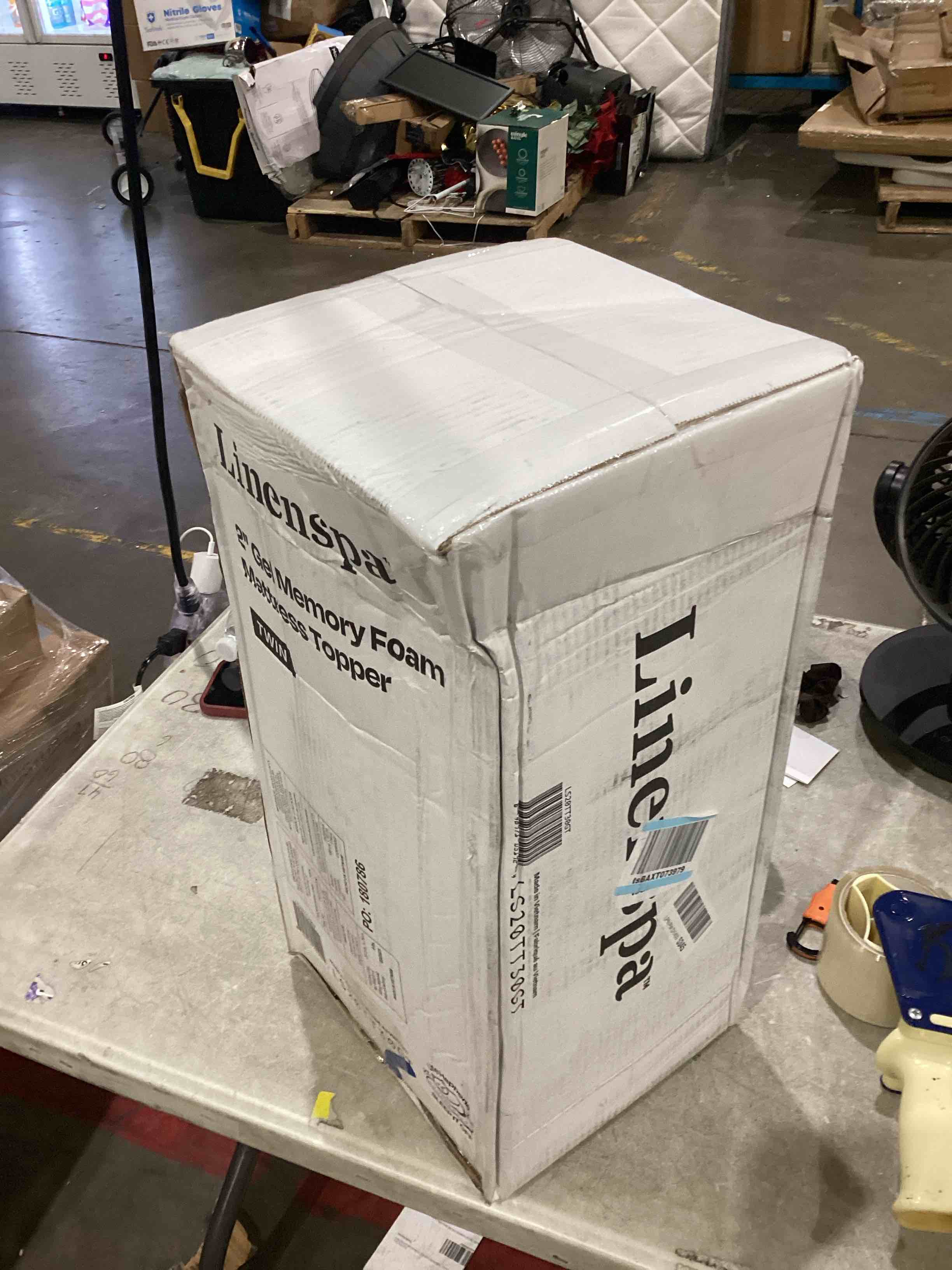 https://s3.amazonaws.com/lotting-images-prod/bidfta/TEA1642310_1753292524711.jpeg
