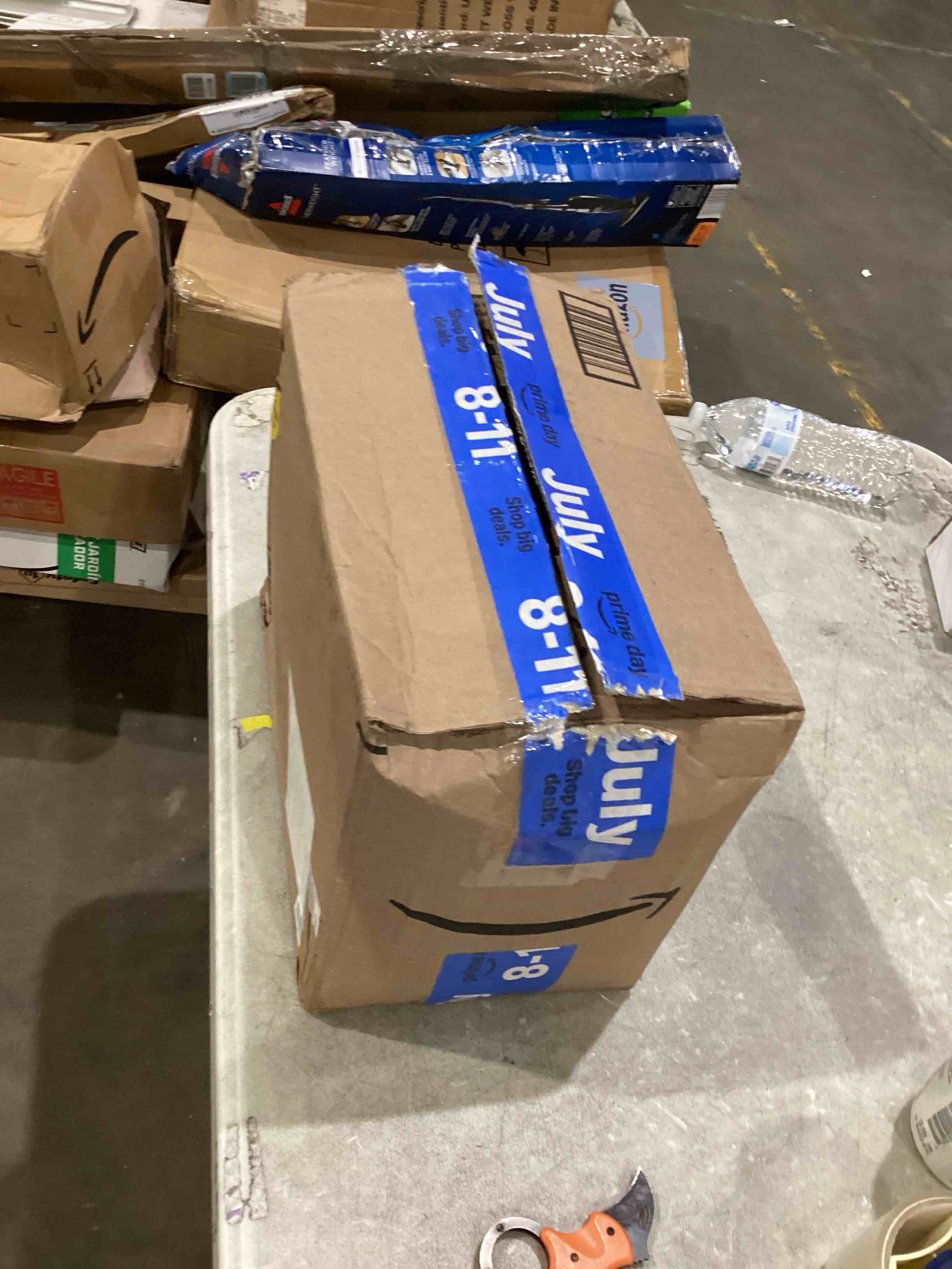 https://s3.amazonaws.com/lotting-images-prod/bidfta/TEA1642327_1753296341876.jpeg