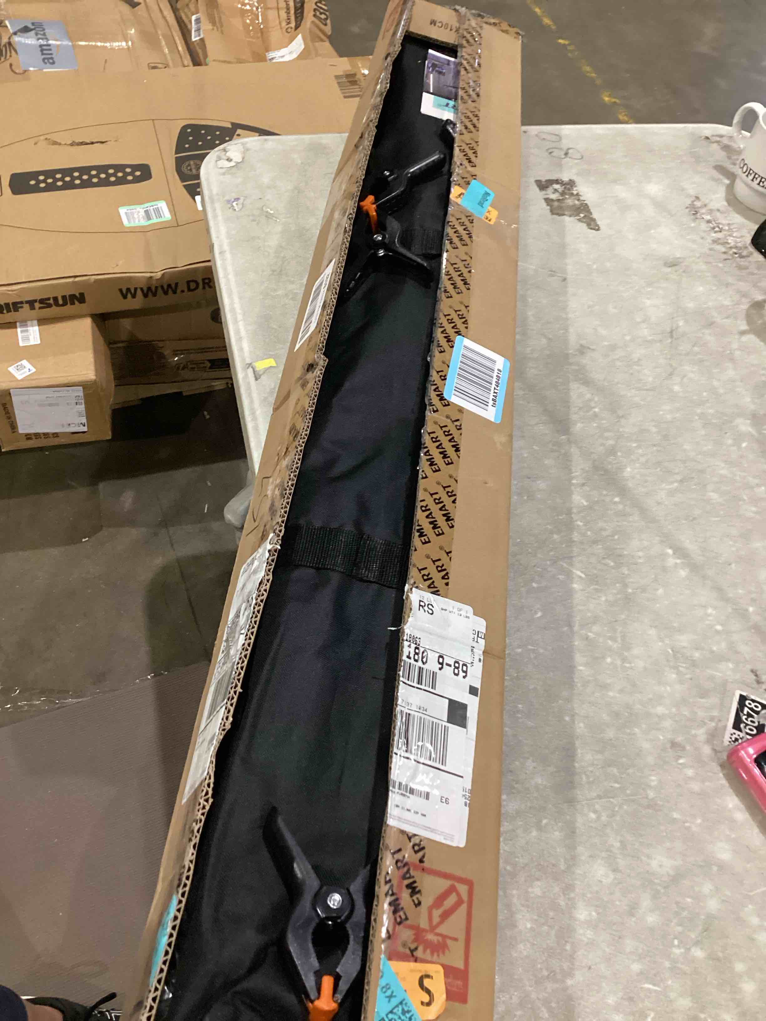 https://s3.amazonaws.com/lotting-images-prod/bidfta/TEA1642528_1753463703486.jpeg