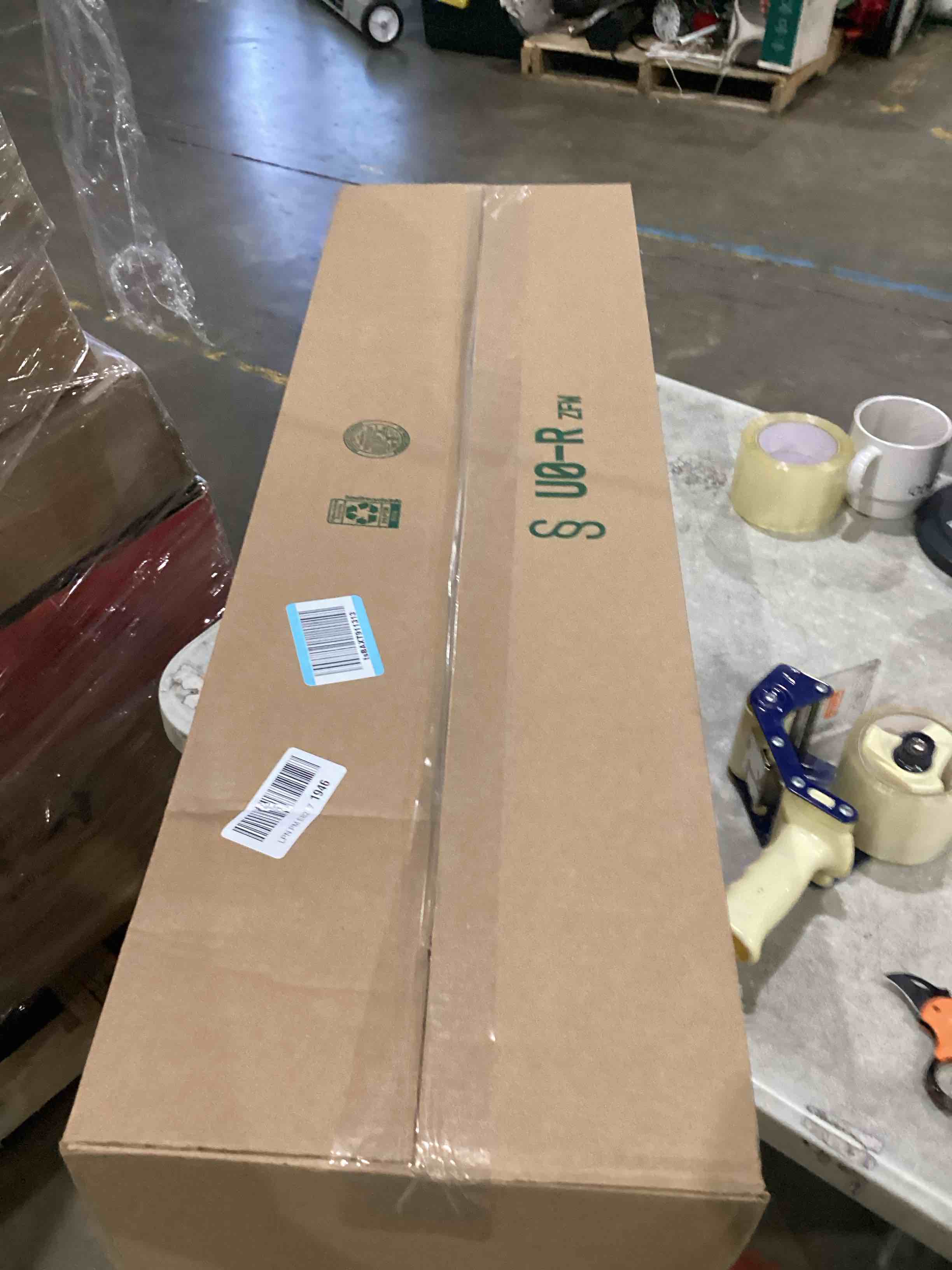 https://s3.amazonaws.com/lotting-images-prod/bidfta/TEA1642539_1753467836631.jpeg