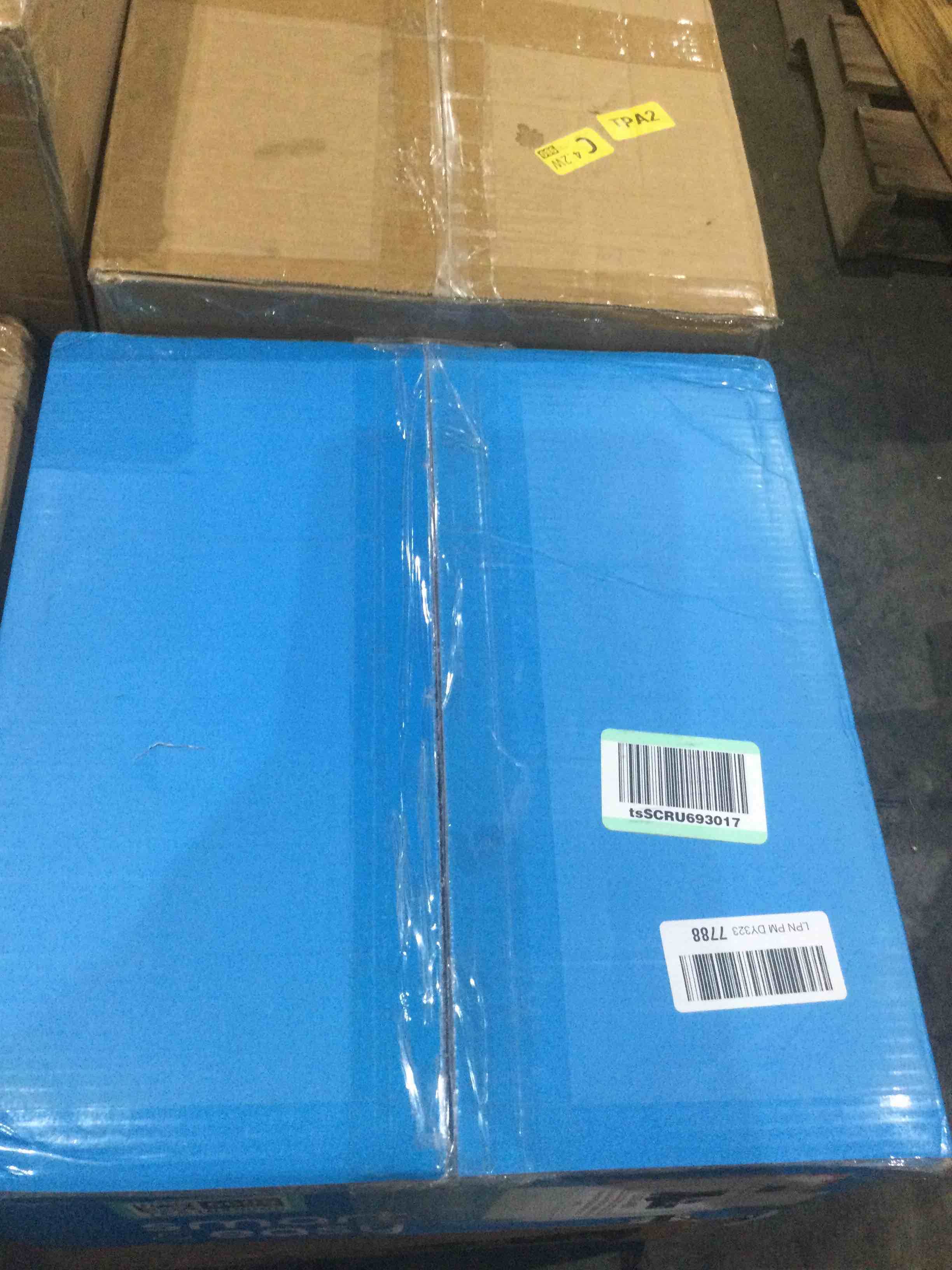 https://s3.amazonaws.com/lotting-images-prod/bidfta/TEA1645005_1751034537862.jpeg