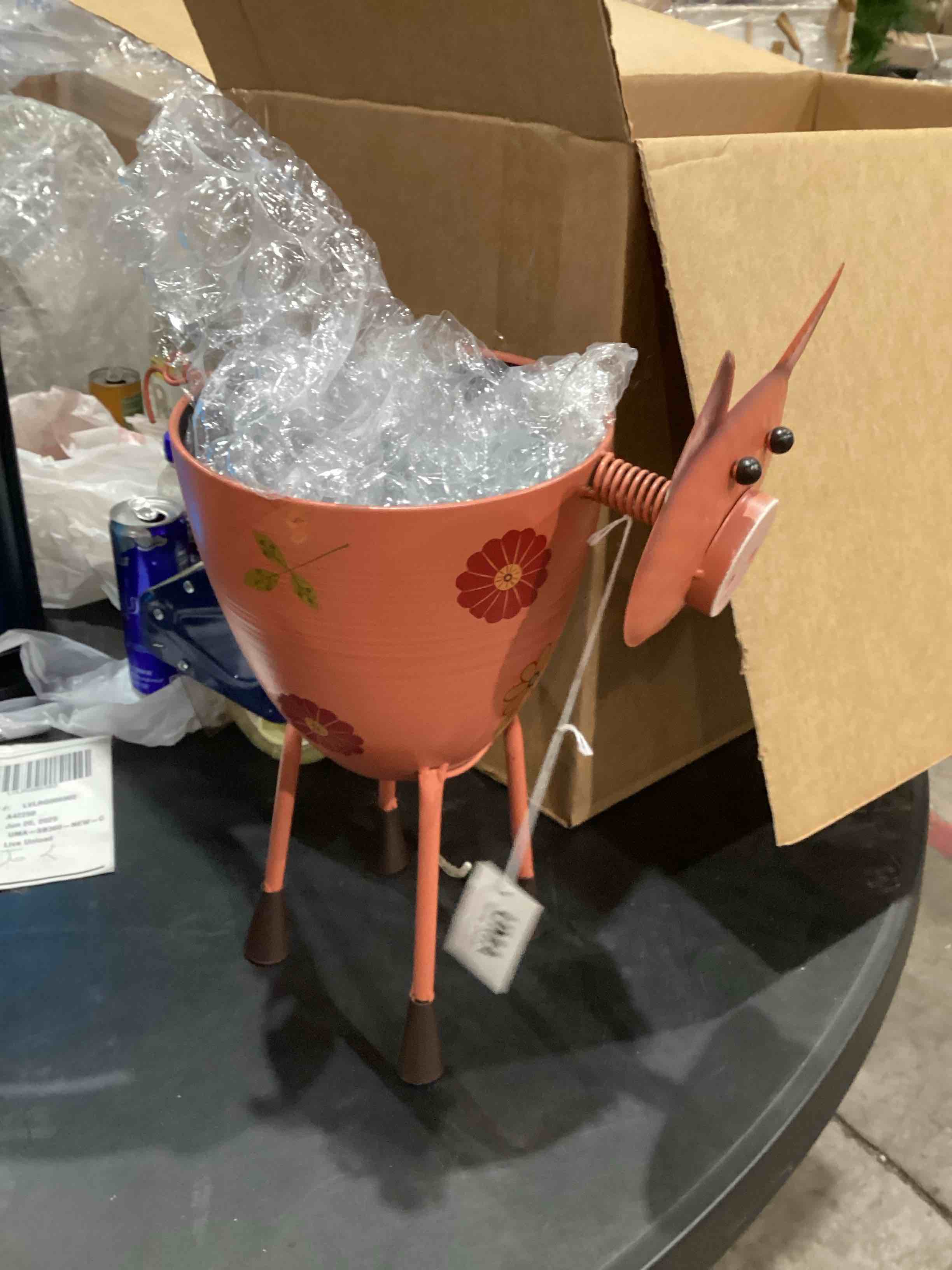 Deco 79 Eclectic Metal, Planter 19" x 8" x 20", pig Pink Planter 19" x 8" x 20"