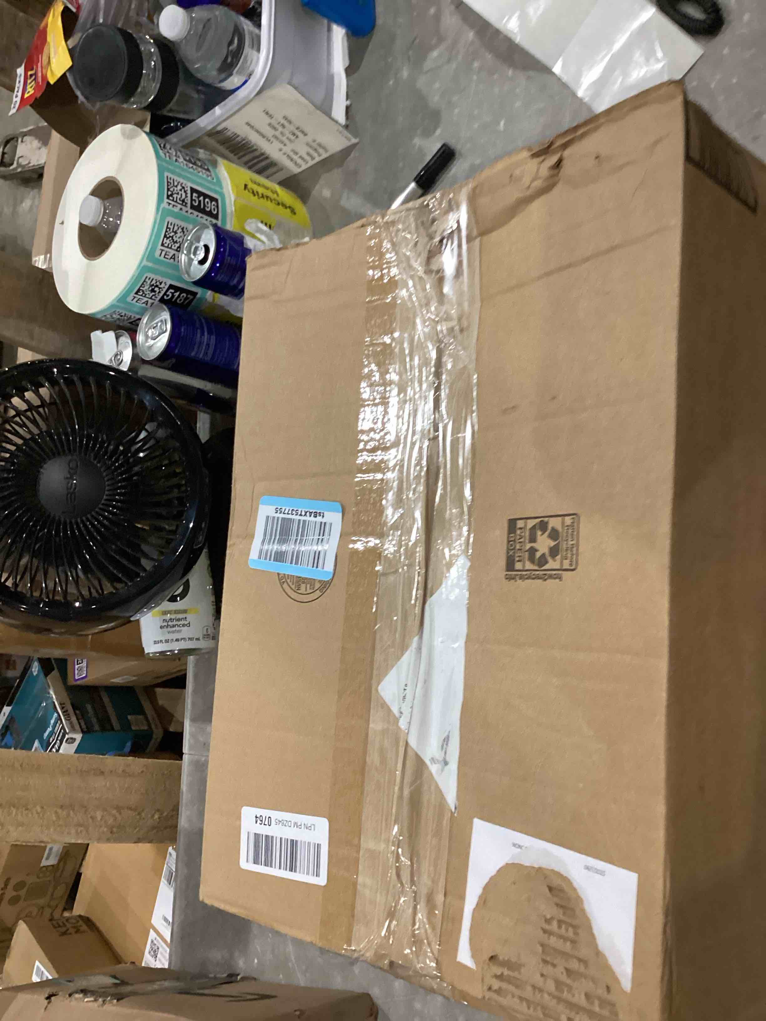 https://s3.amazonaws.com/lotting-images-prod/bidfta/TEA1645175_1751283888047.jpeg