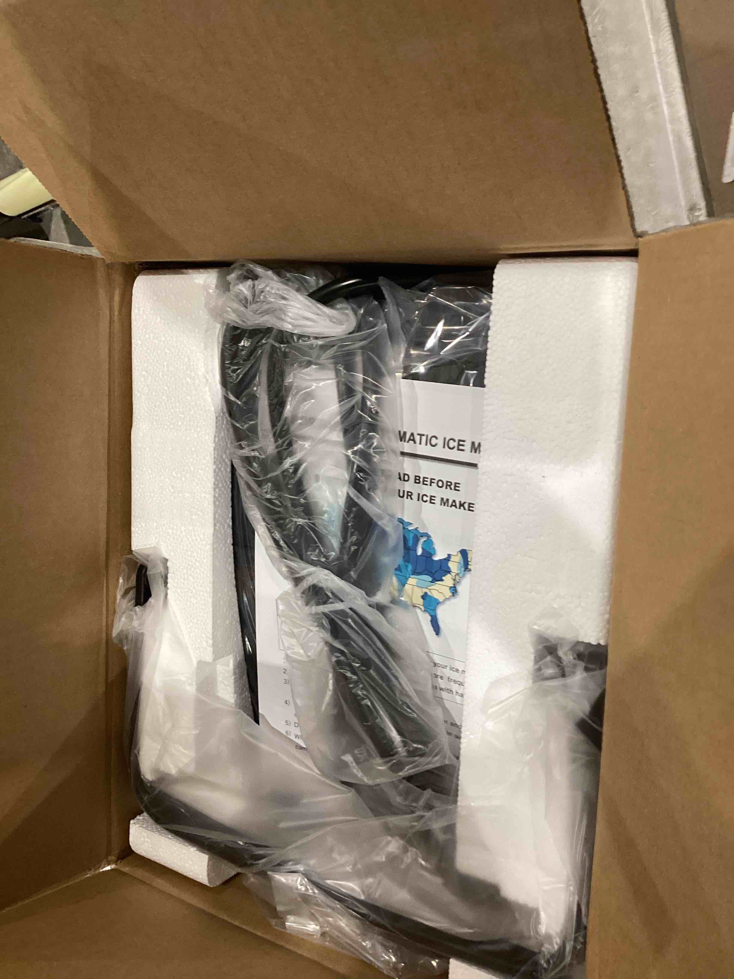 https://s3.amazonaws.com/lotting-images-prod/bidfta/TEA1645202_1751288181357.jpeg