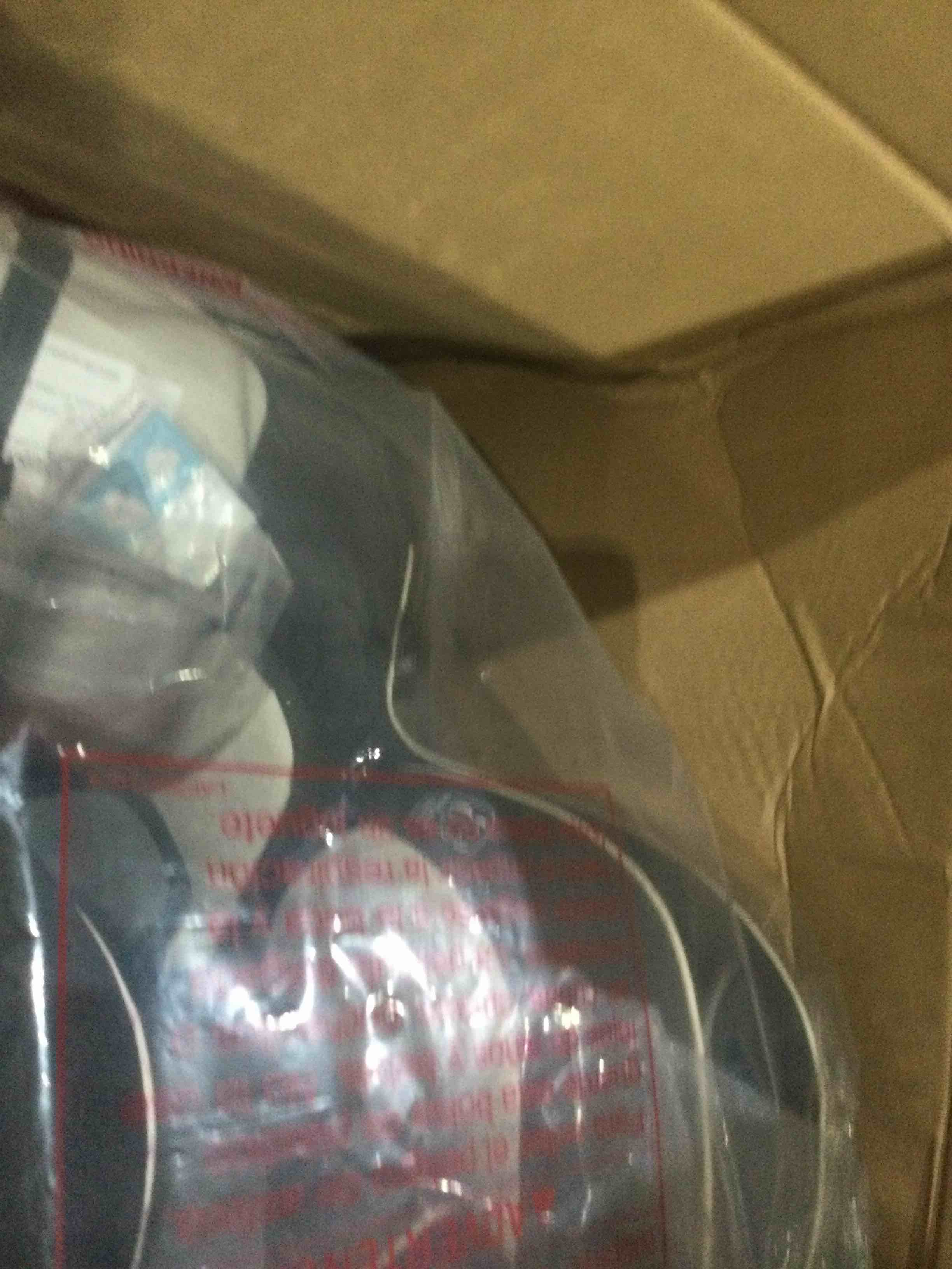https://s3.amazonaws.com/lotting-images-prod/bidfta/TEA1645240_1751293056012.jpeg