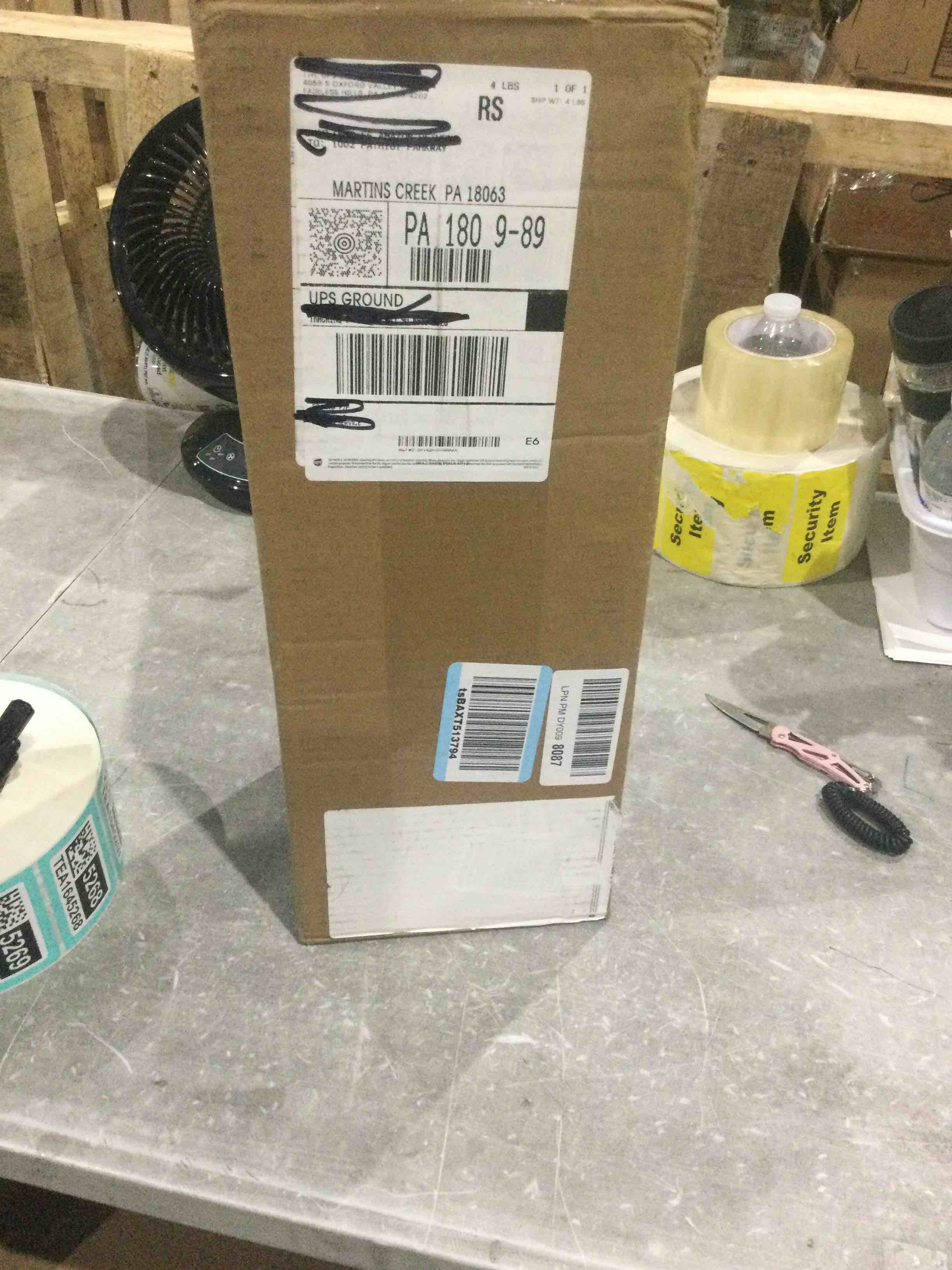 https://s3.amazonaws.com/lotting-images-prod/bidfta/TEA1645258_1751294465350.jpeg