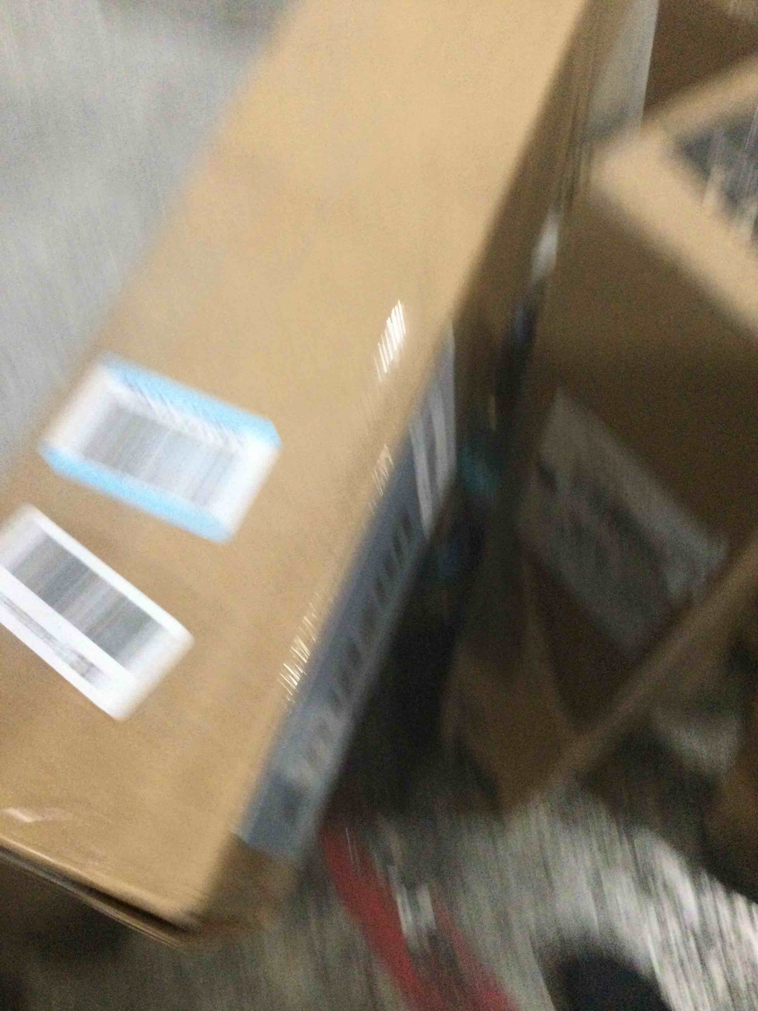 https://s3.amazonaws.com/lotting-images-prod/bidfta/TEA1645302_1751302155347.jpeg