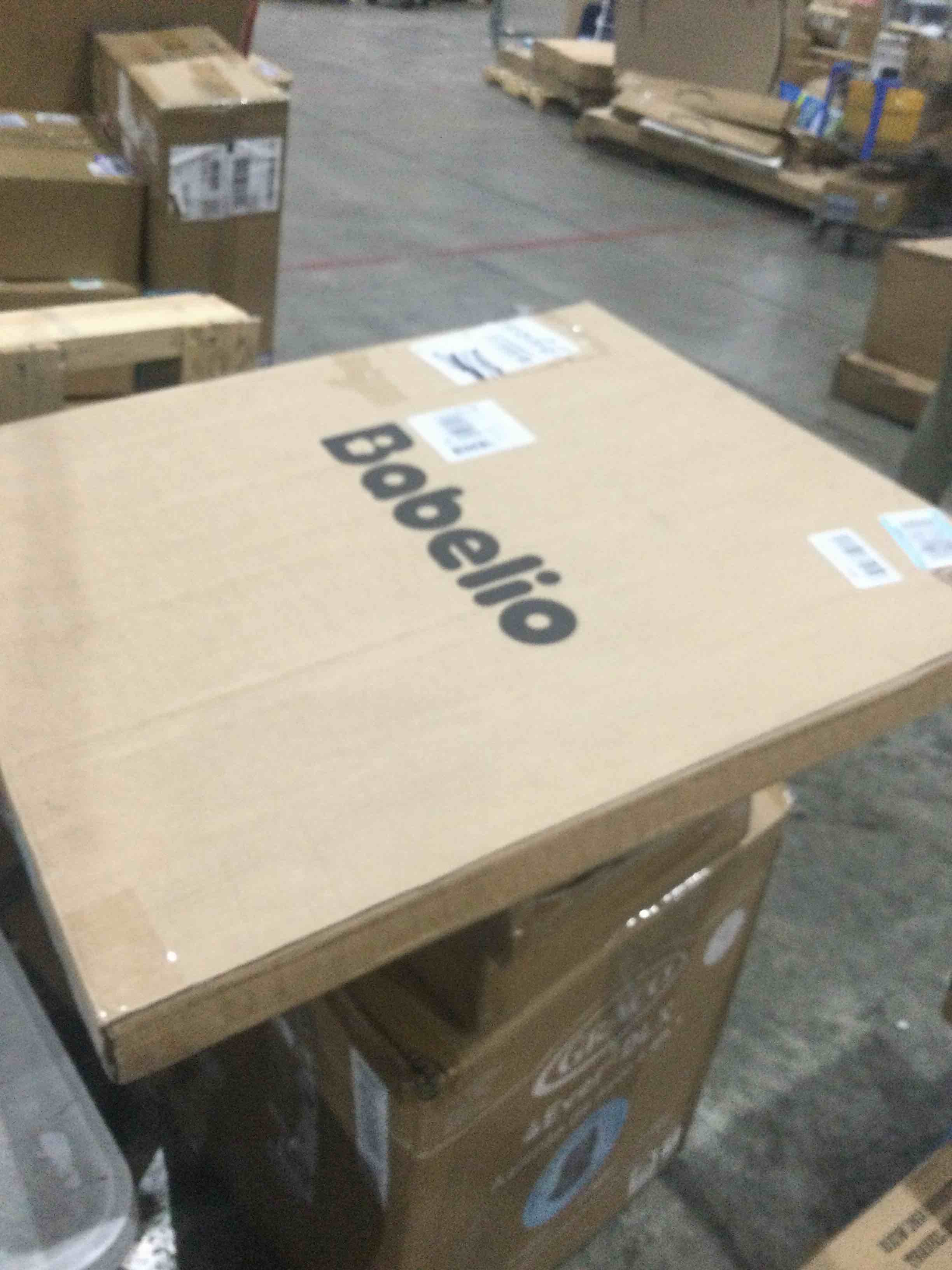 https://s3.amazonaws.com/lotting-images-prod/bidfta/TEA1645313_1751302949782.jpeg