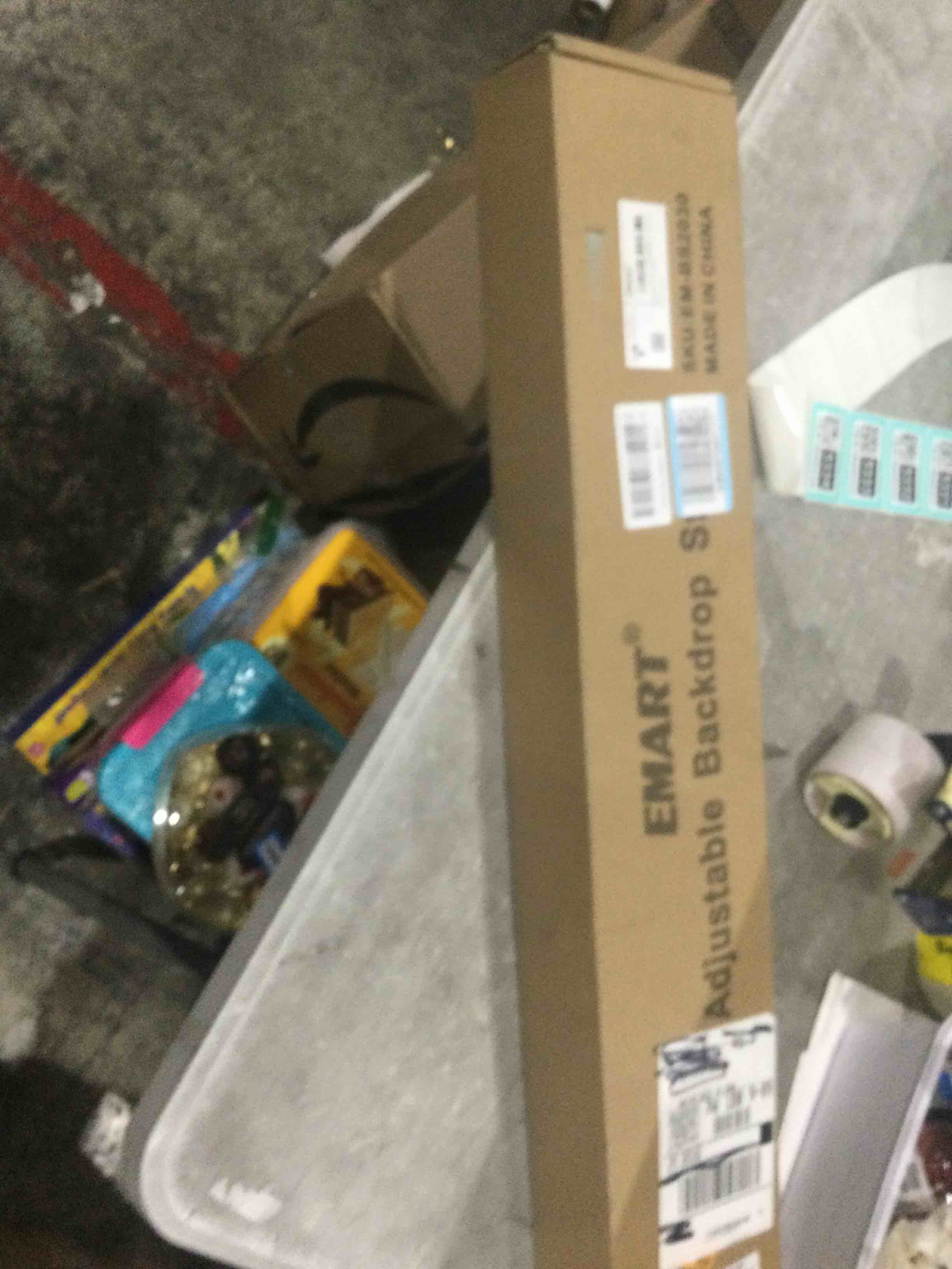 https://s3.amazonaws.com/lotting-images-prod/bidfta/TEA1645335_1751304619244.jpeg